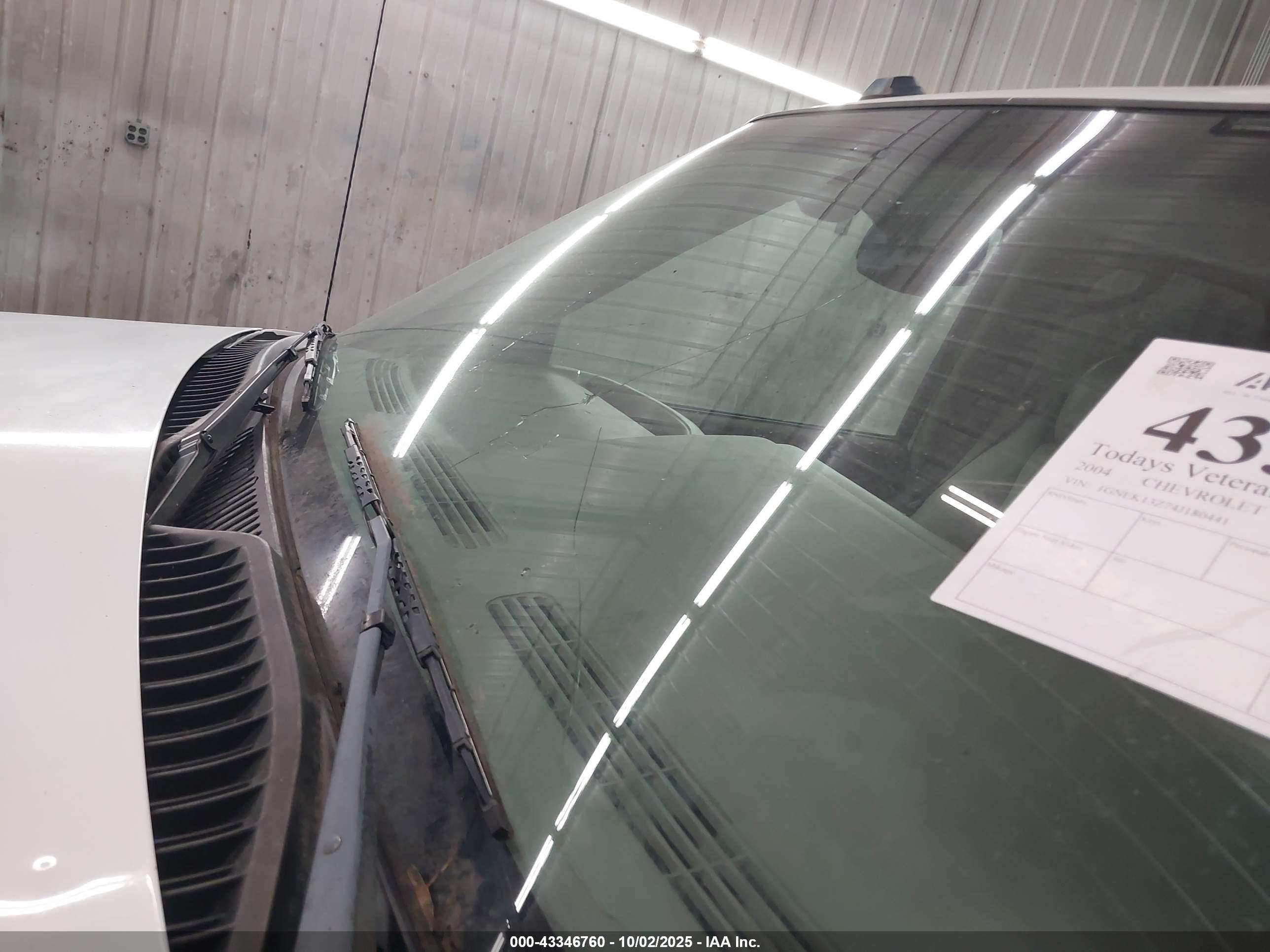 CHEVROLET TAHOE image 6