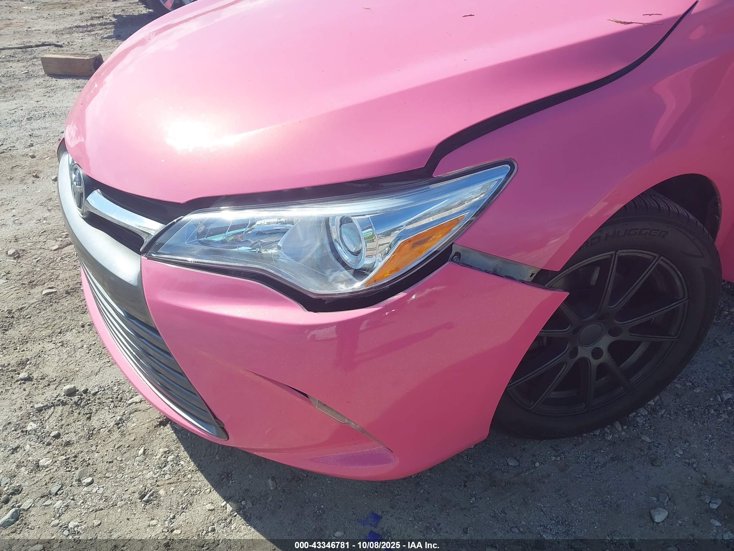 TOYOTA CAMRY image 6