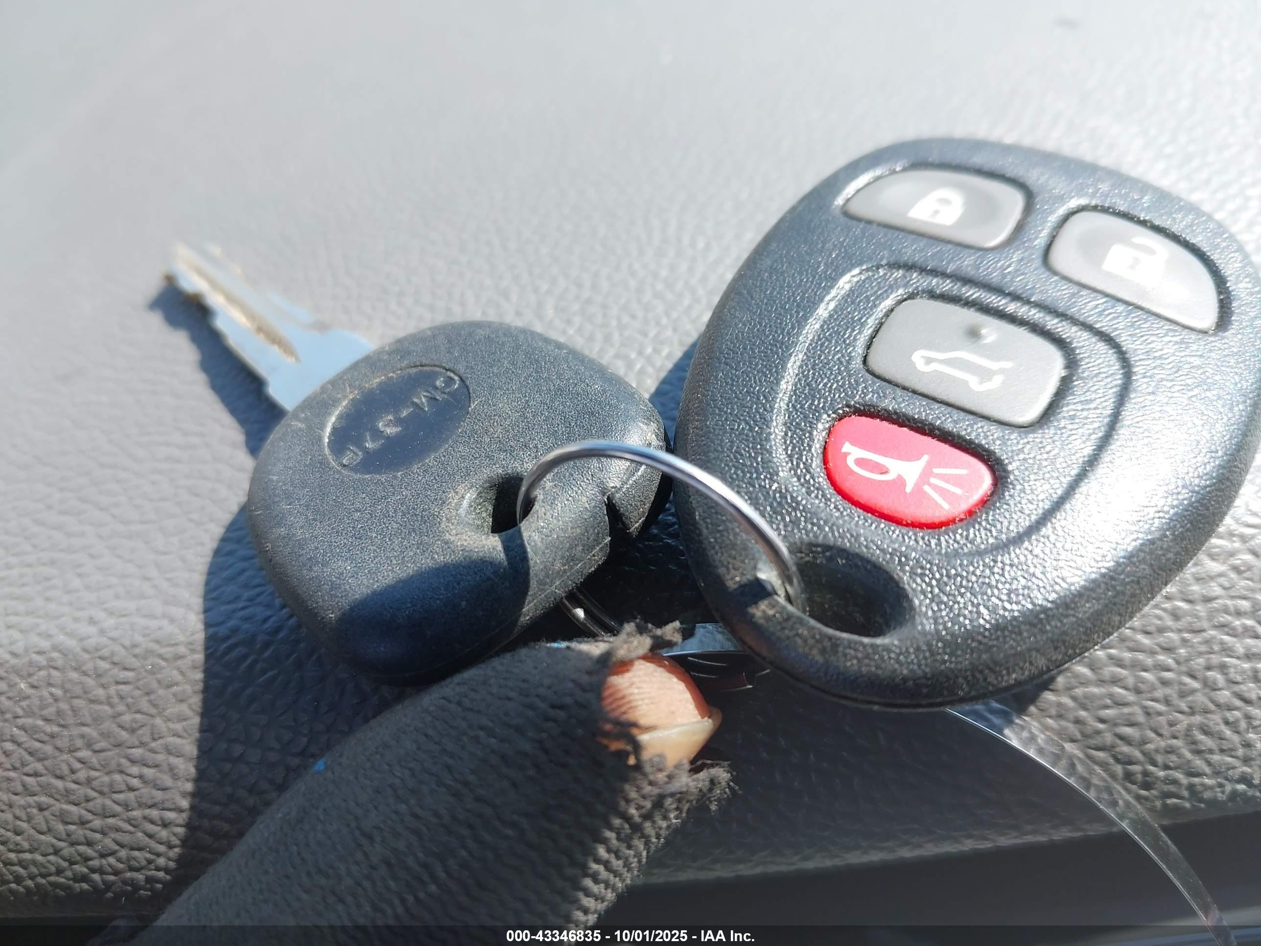 CHEVROLET TRAVERSE image 11