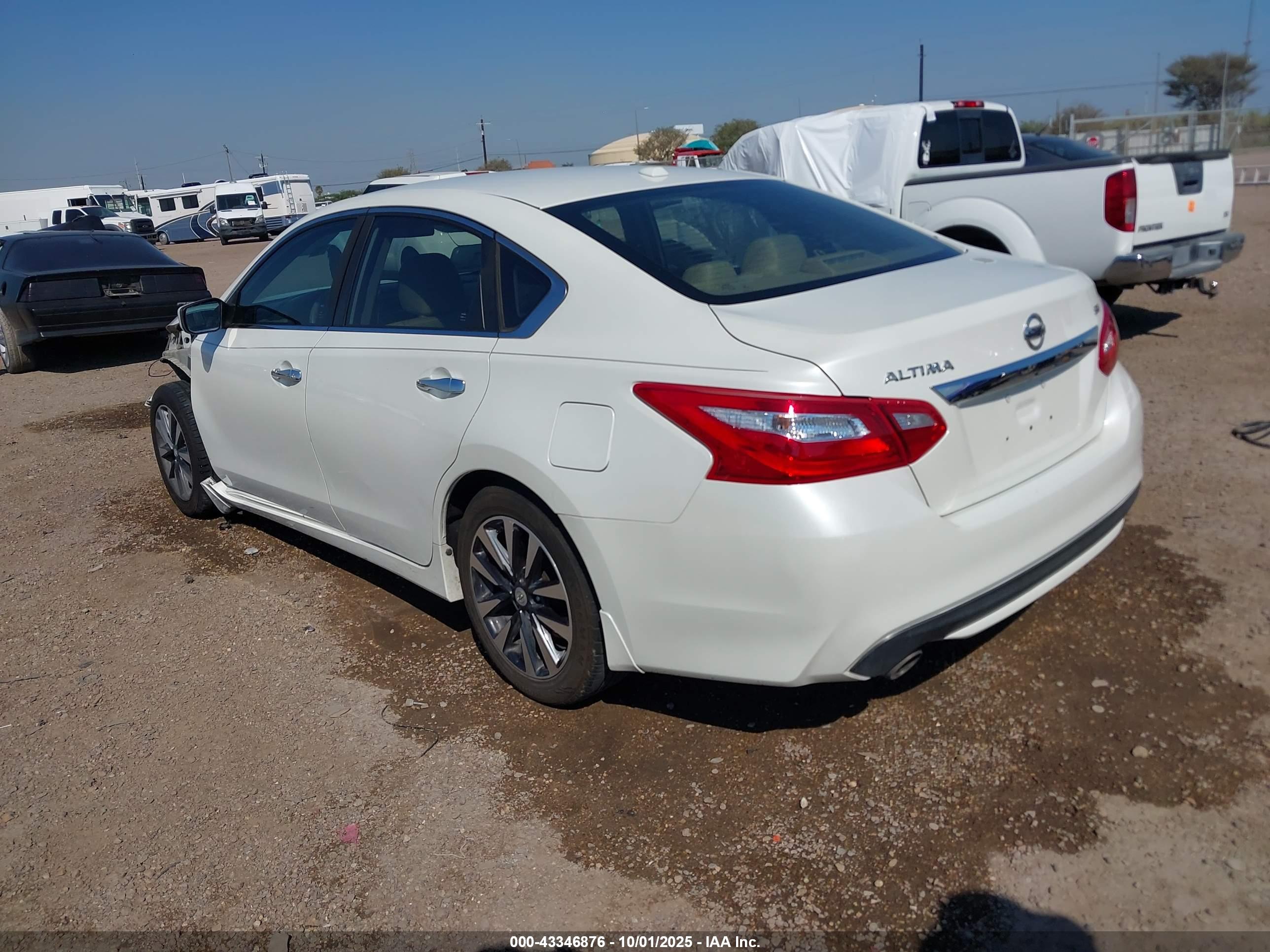 NISSAN ALTIMA image 3