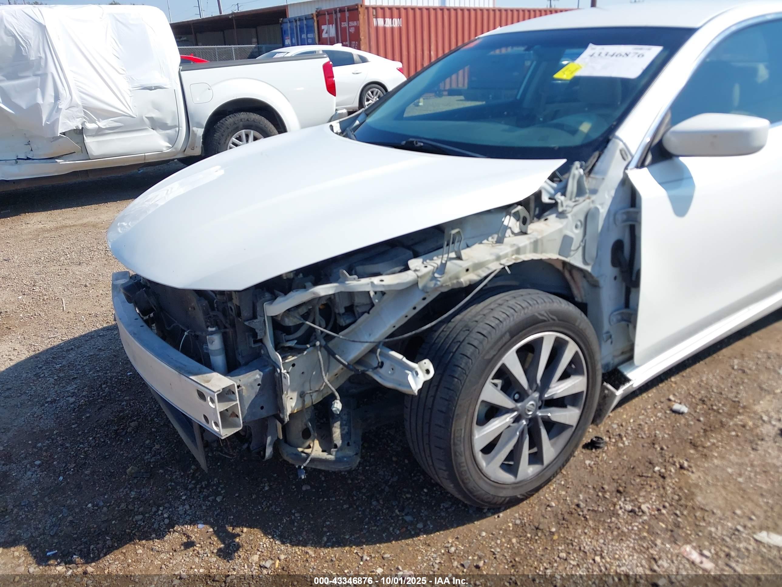 NISSAN ALTIMA image 6