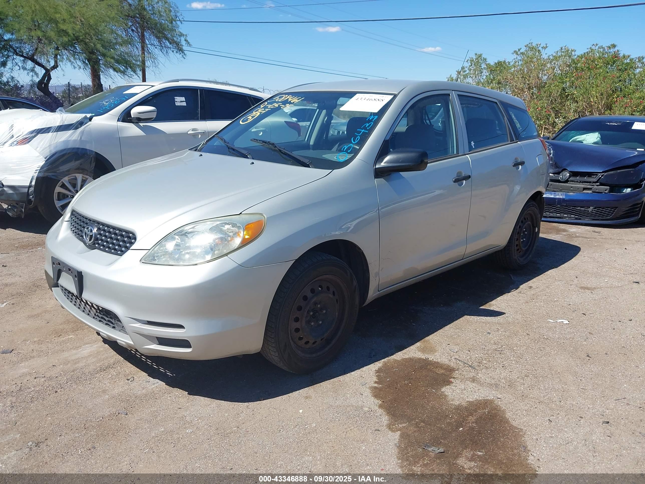 TOYOTA MATRIX image 2