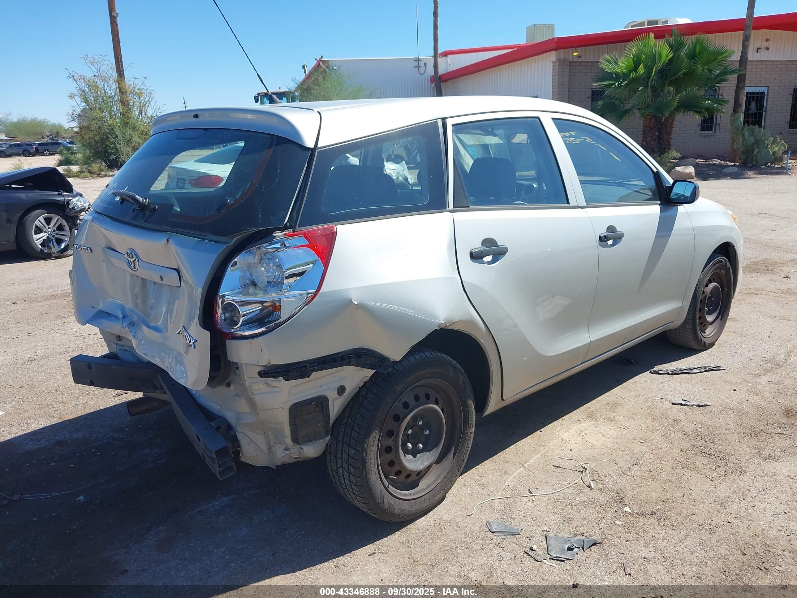TOYOTA MATRIX image 6