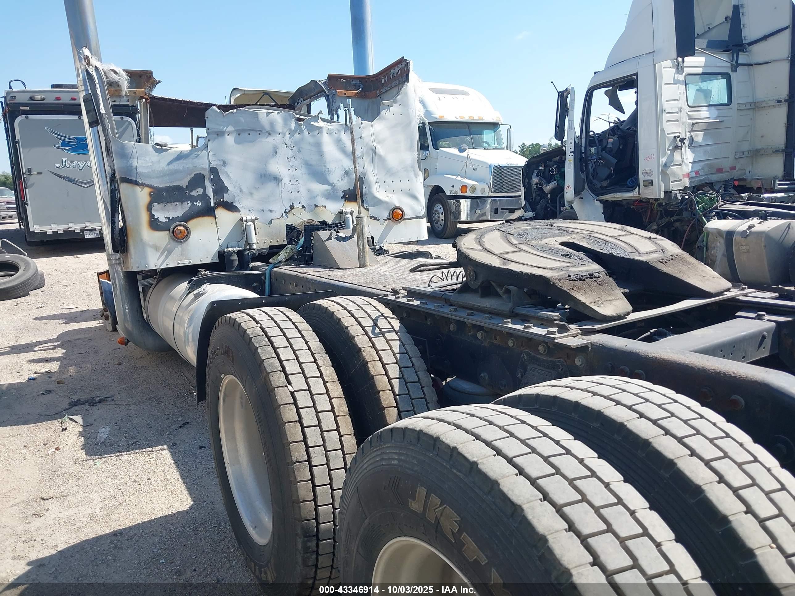 PETERBILT 378 image 3