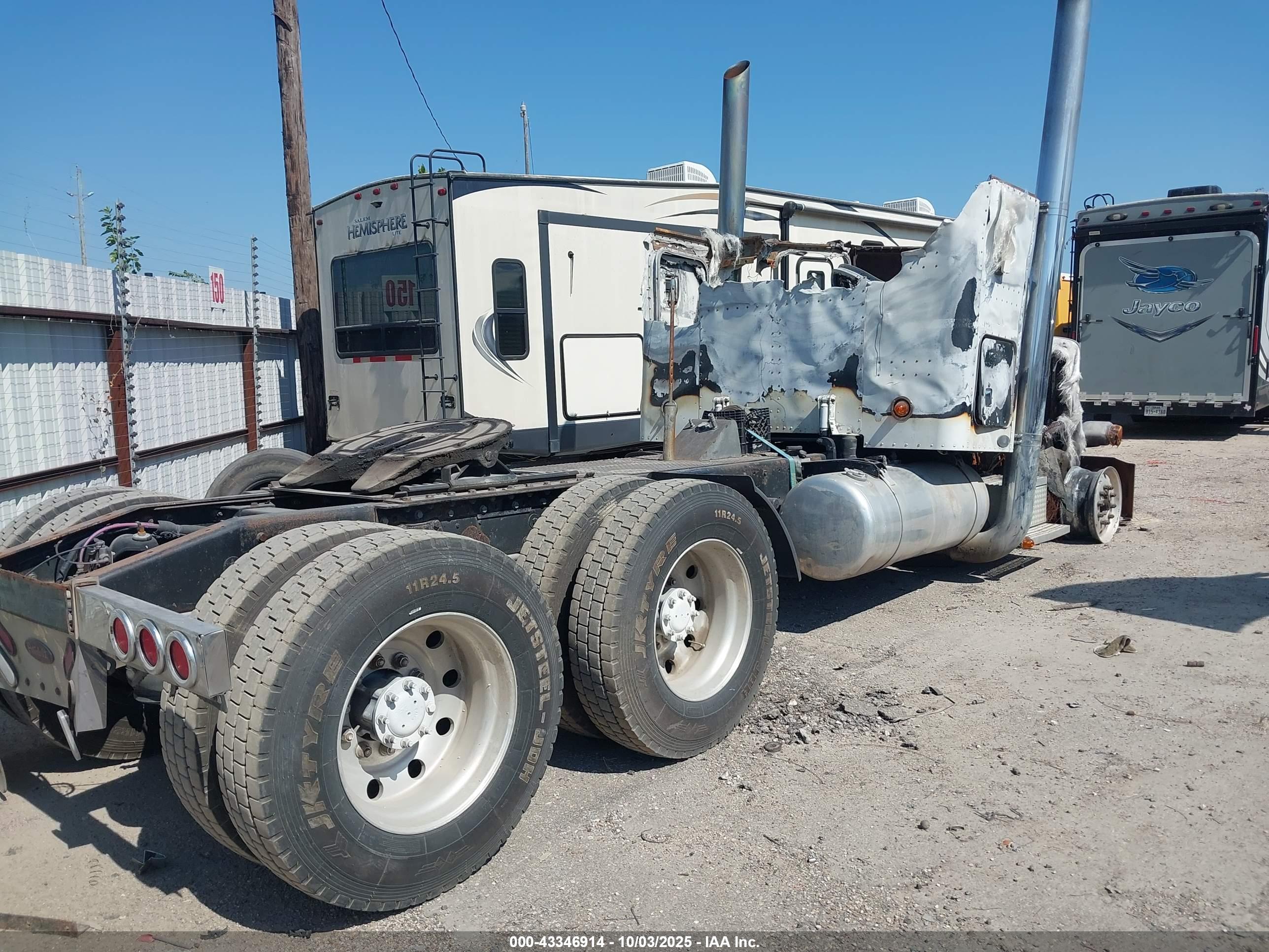 PETERBILT 378 image 4
