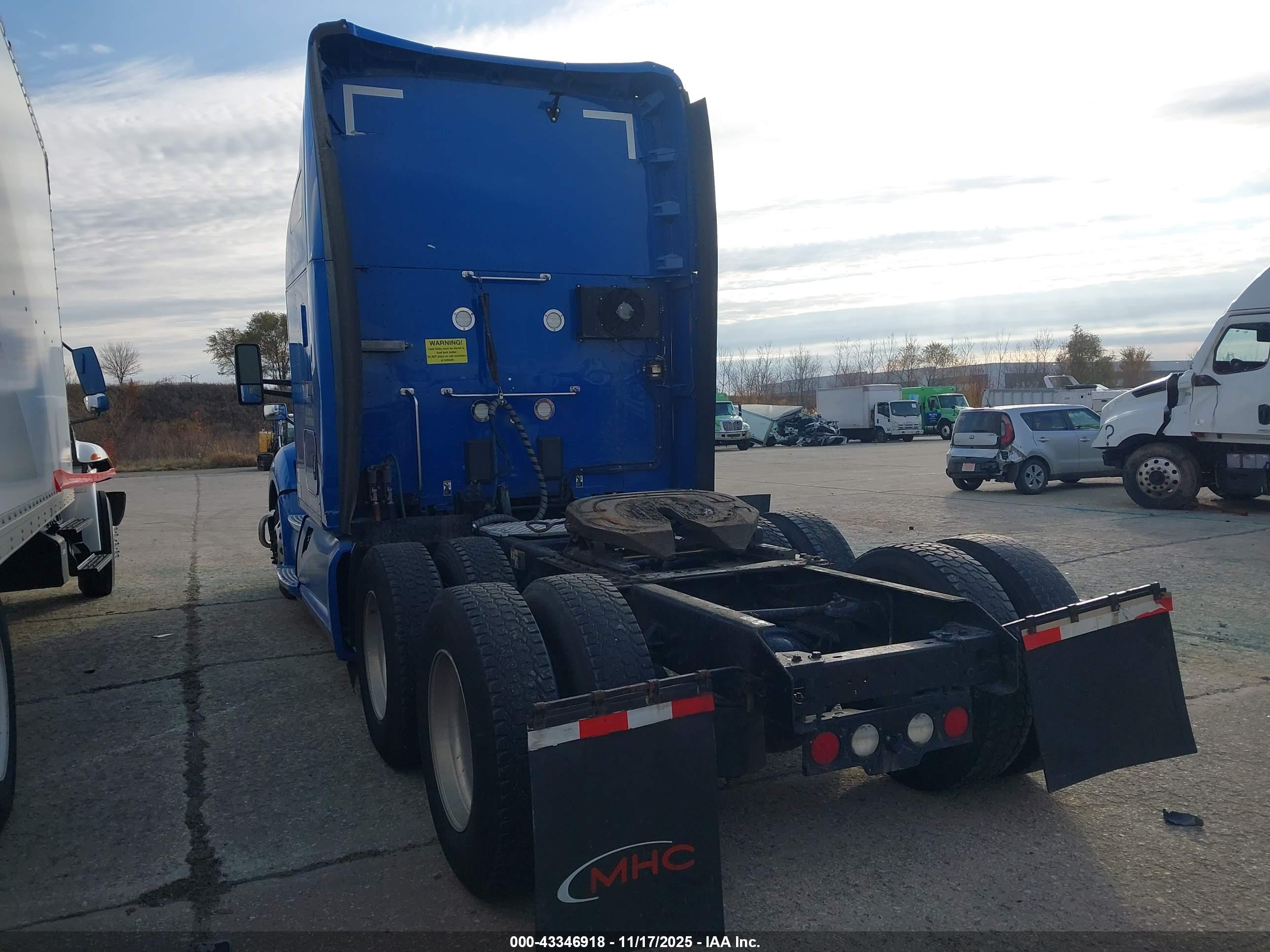KENWORTH T680 image 3