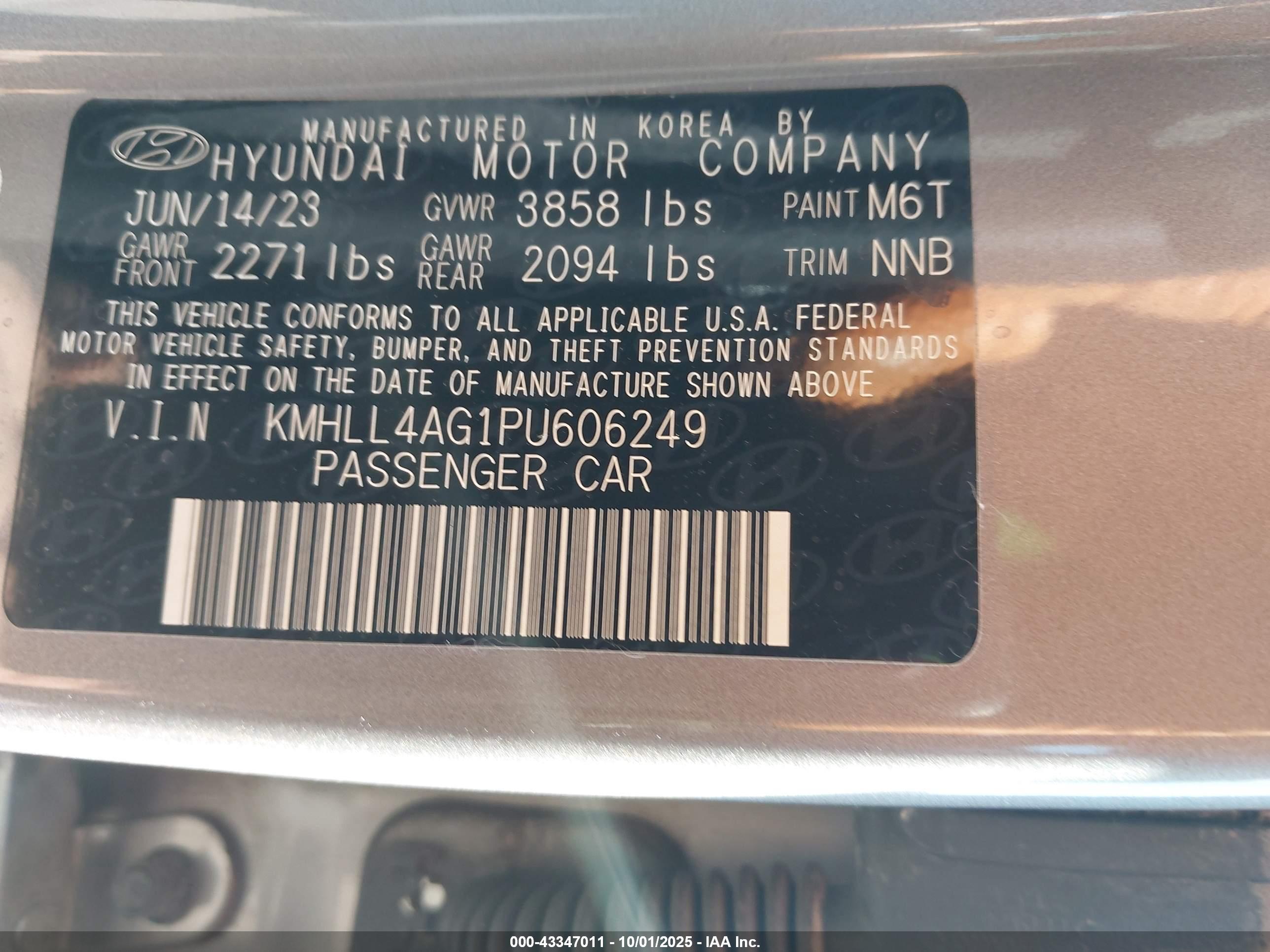 HYUNDAI ELANTRA image 9