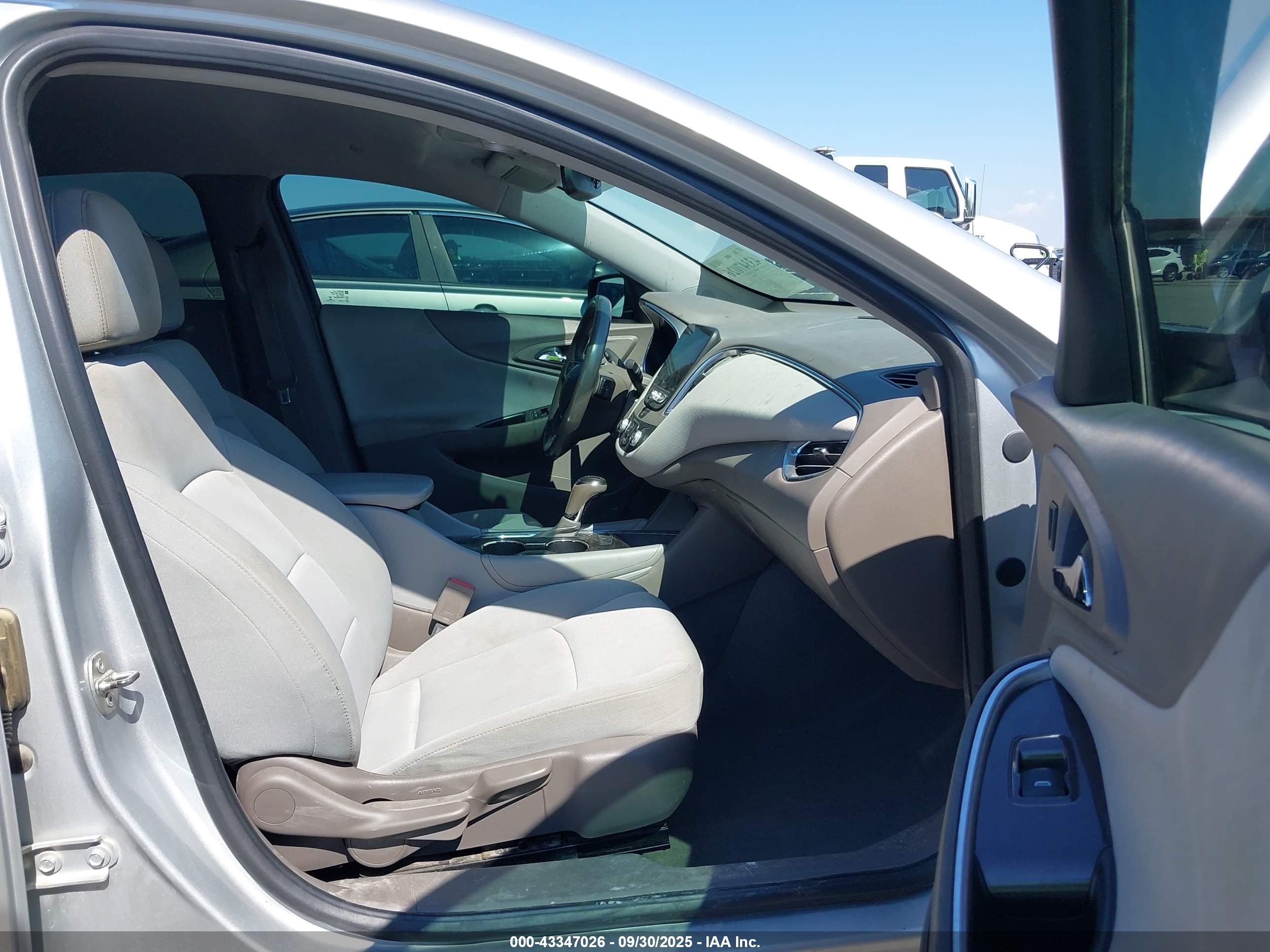 CHEVROLET MALIBU image 5
