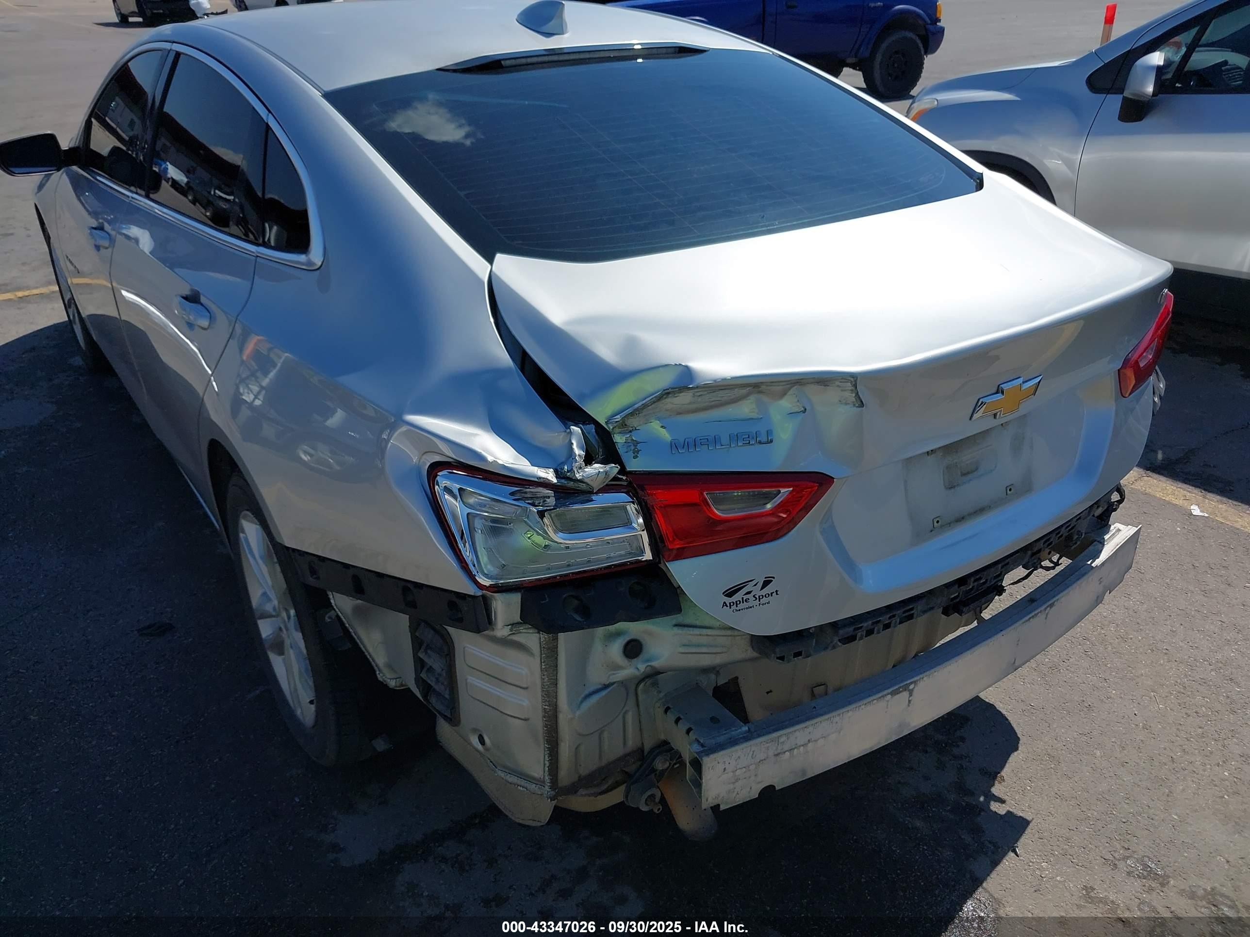 CHEVROLET MALIBU image 6