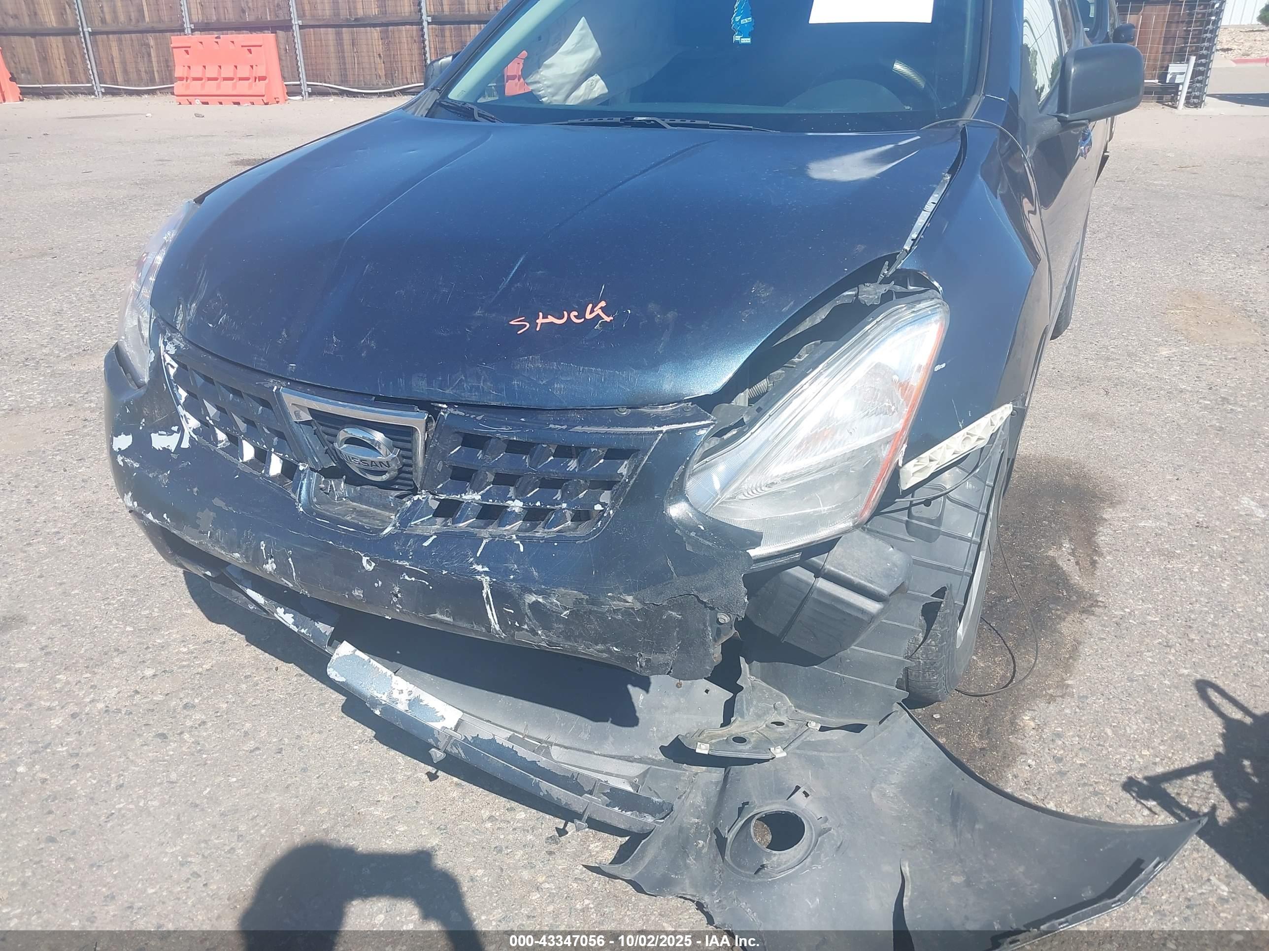 NISSAN ROGUE image 6