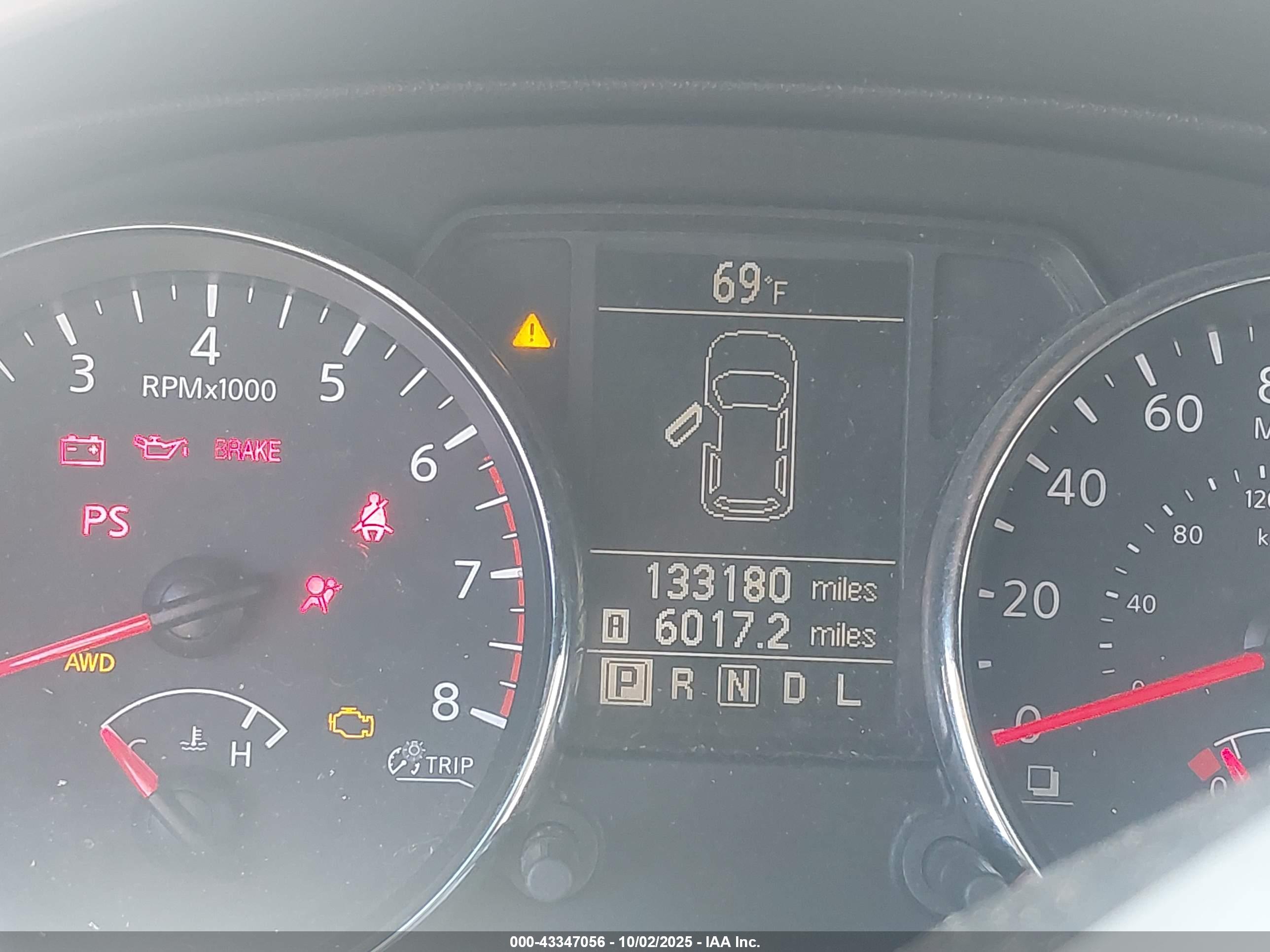 NISSAN ROGUE image 7