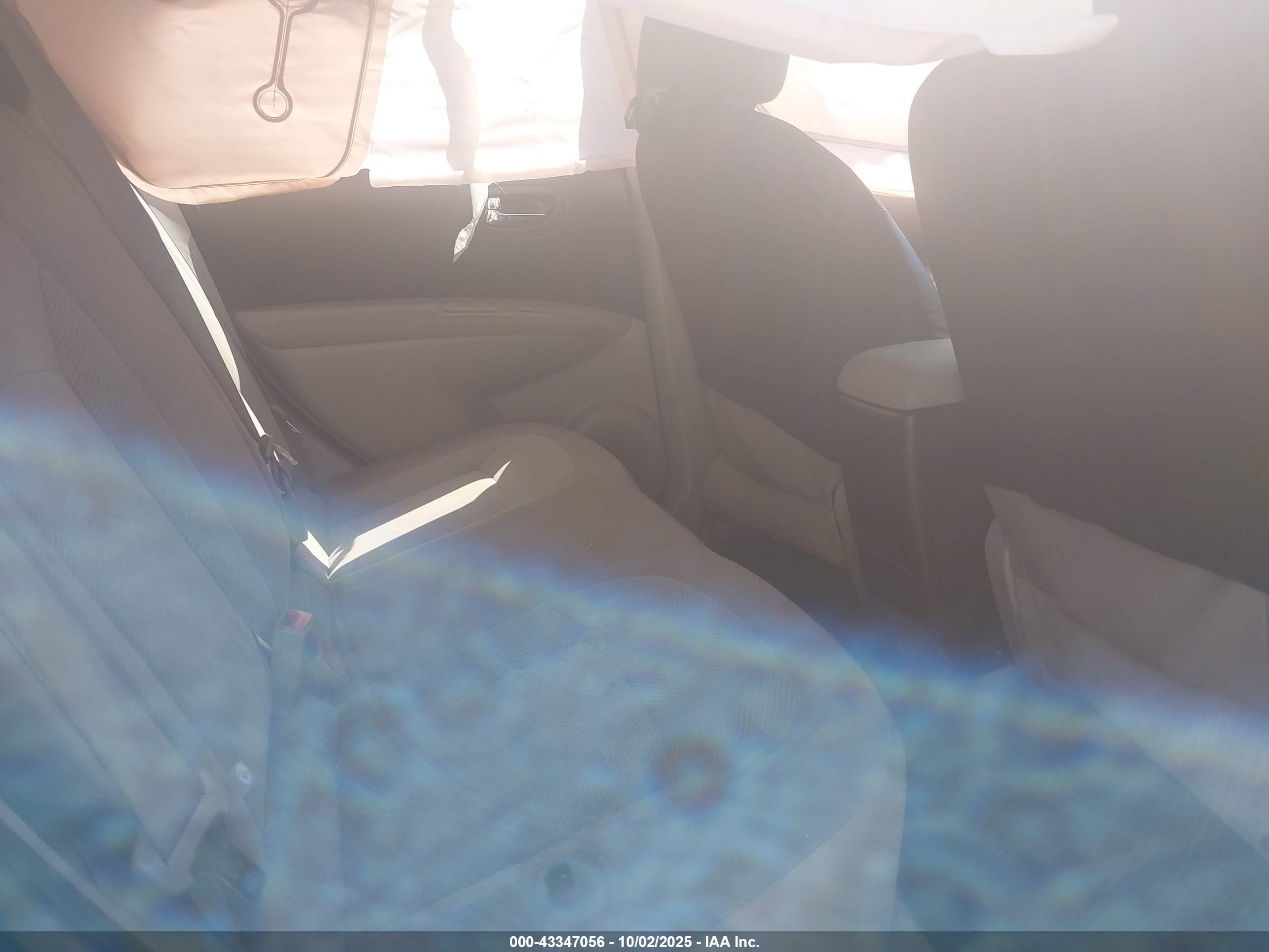 NISSAN ROGUE image 8