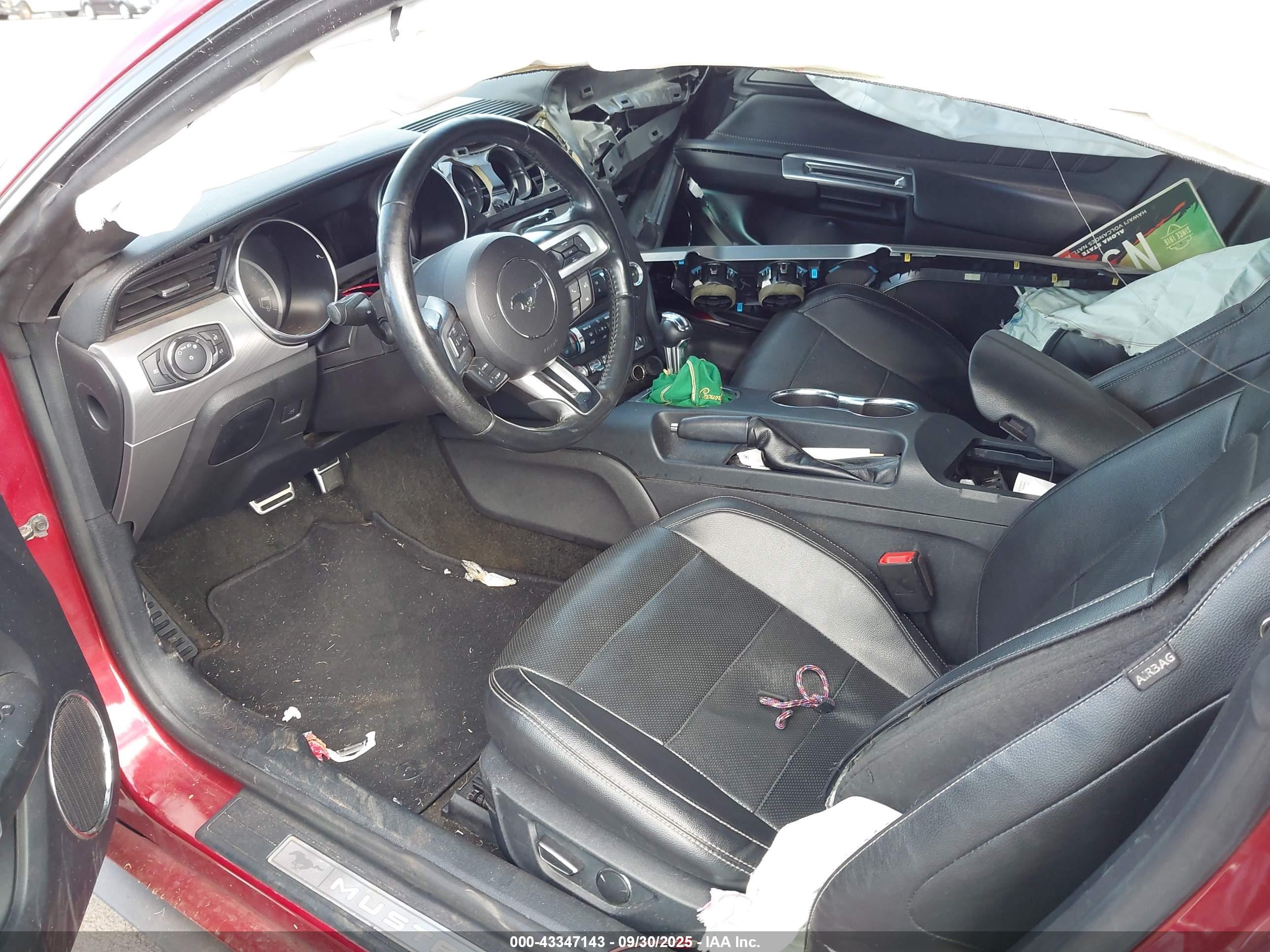 FORD MUSTANG image 5