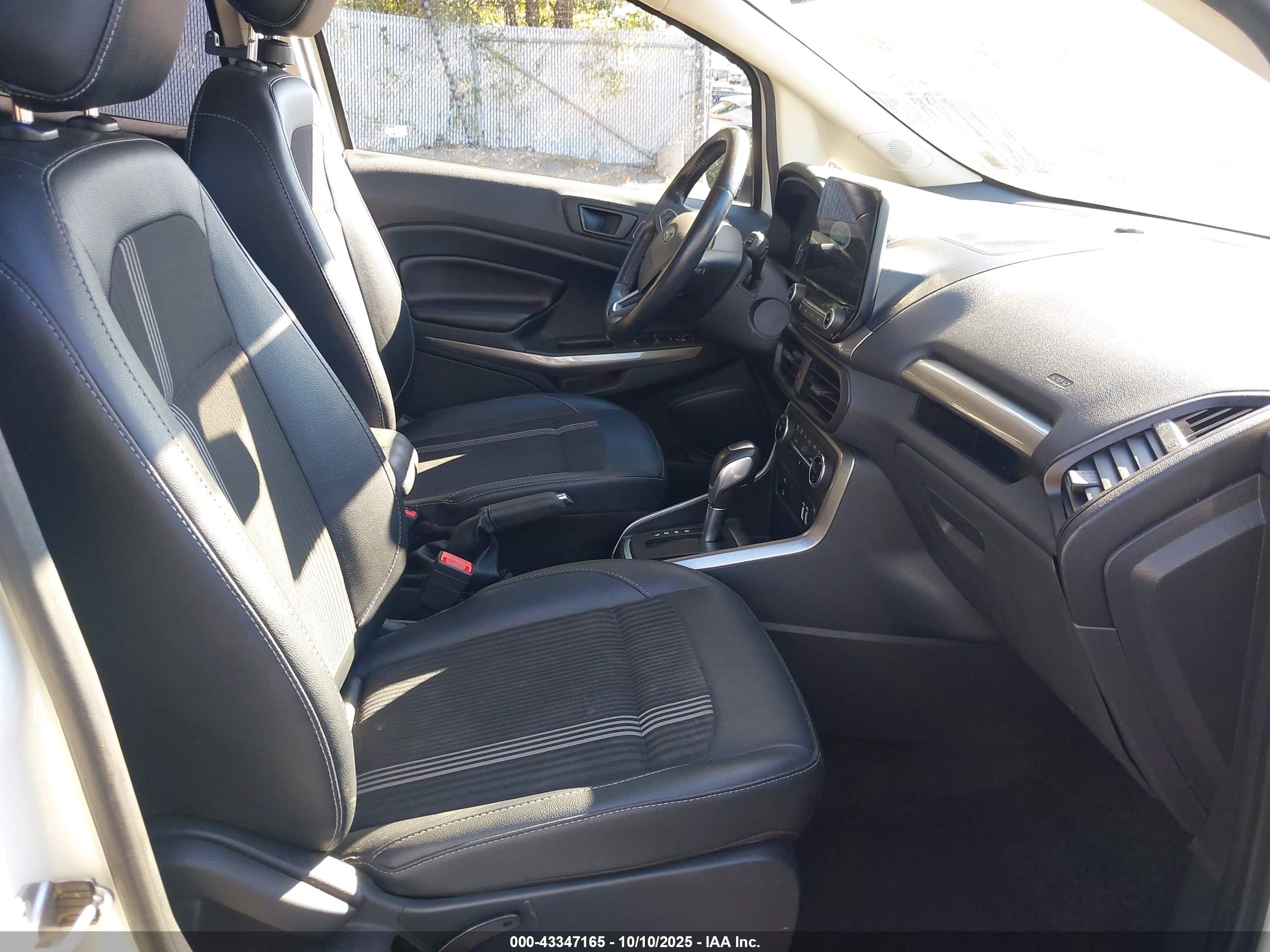 FORD ECOSPORT image 5