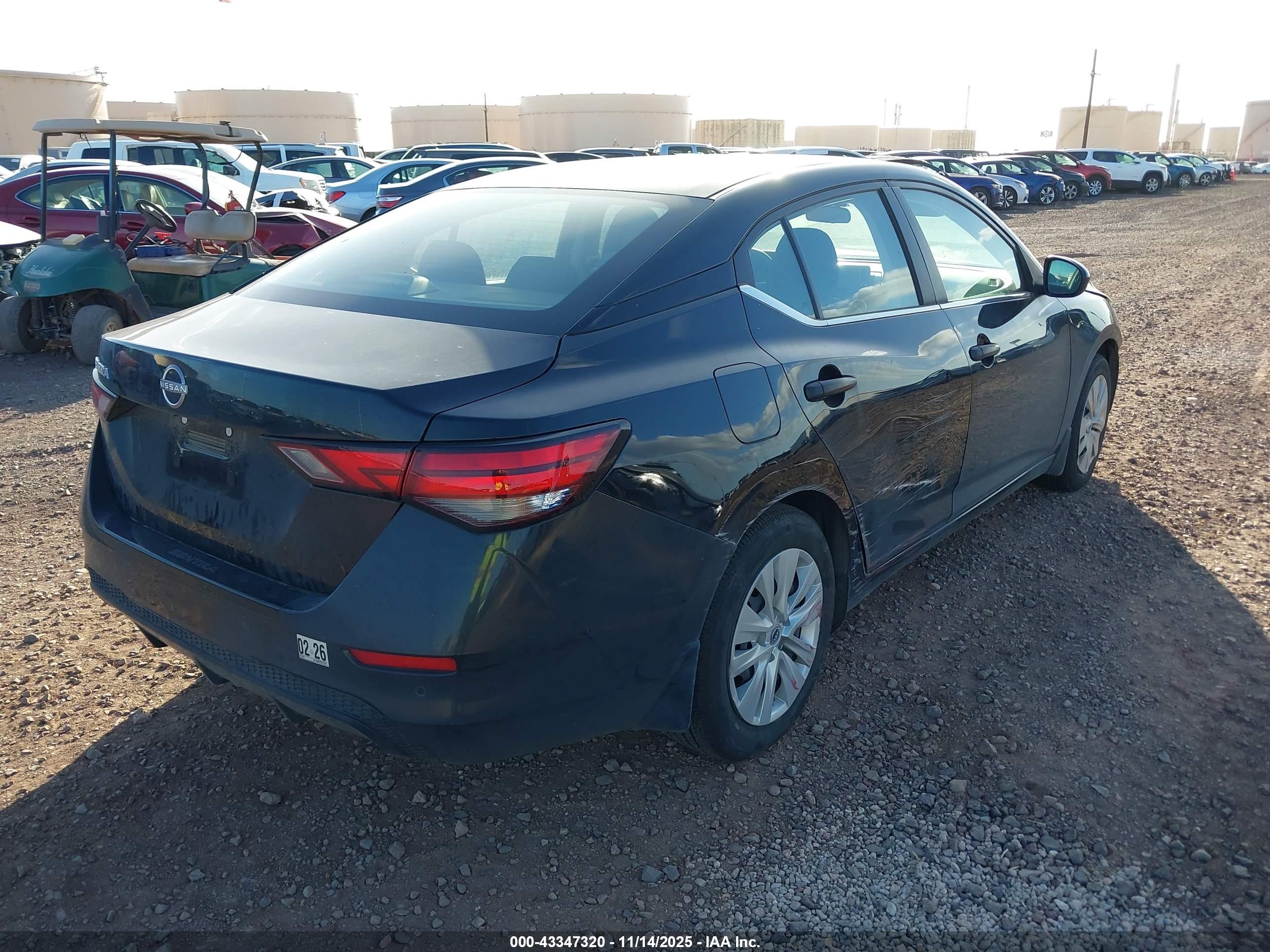 NISSAN SENTRA image 4
