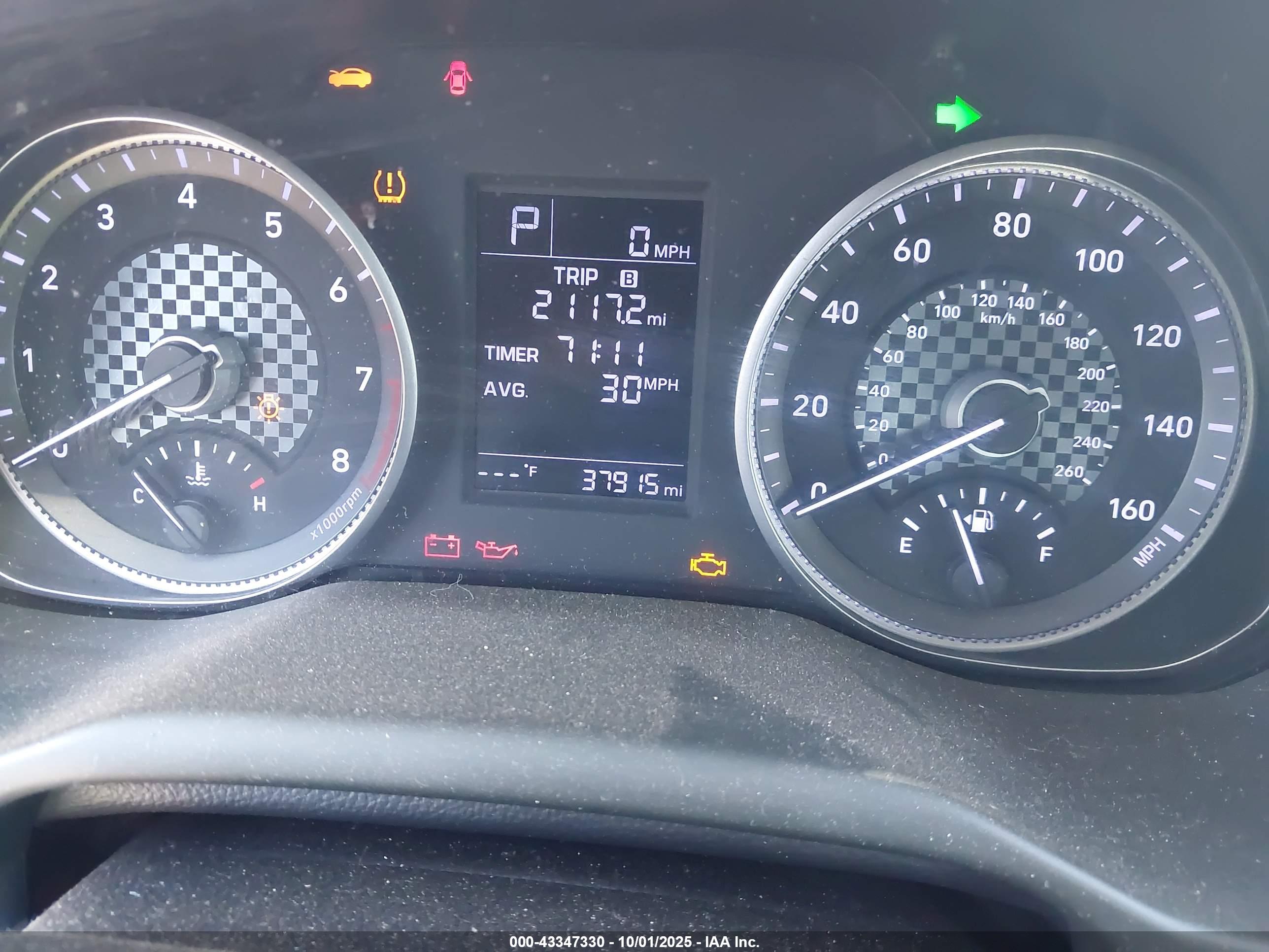 HYUNDAI ELANTRA image 7