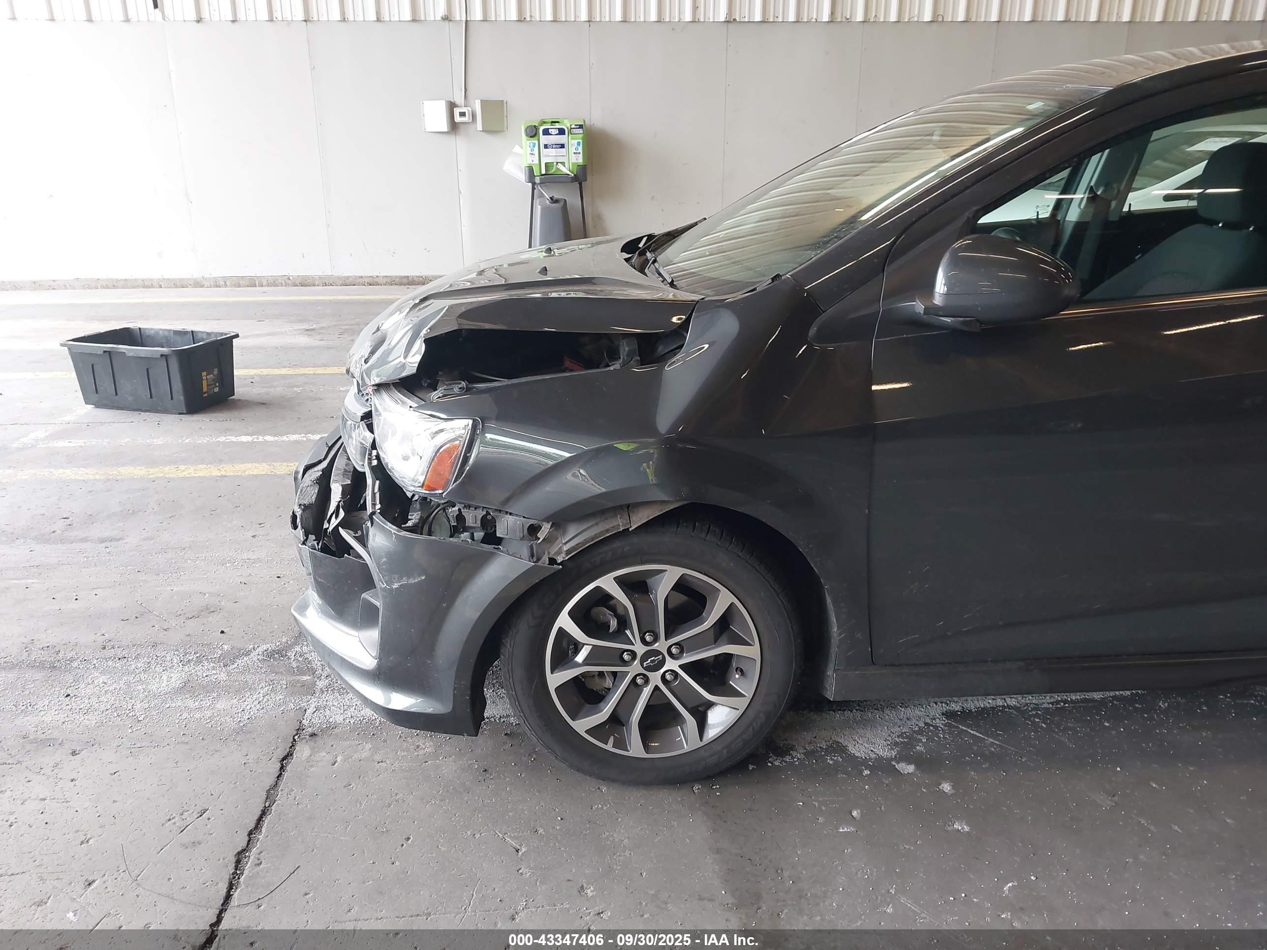 CHEVROLET SONIC image 6