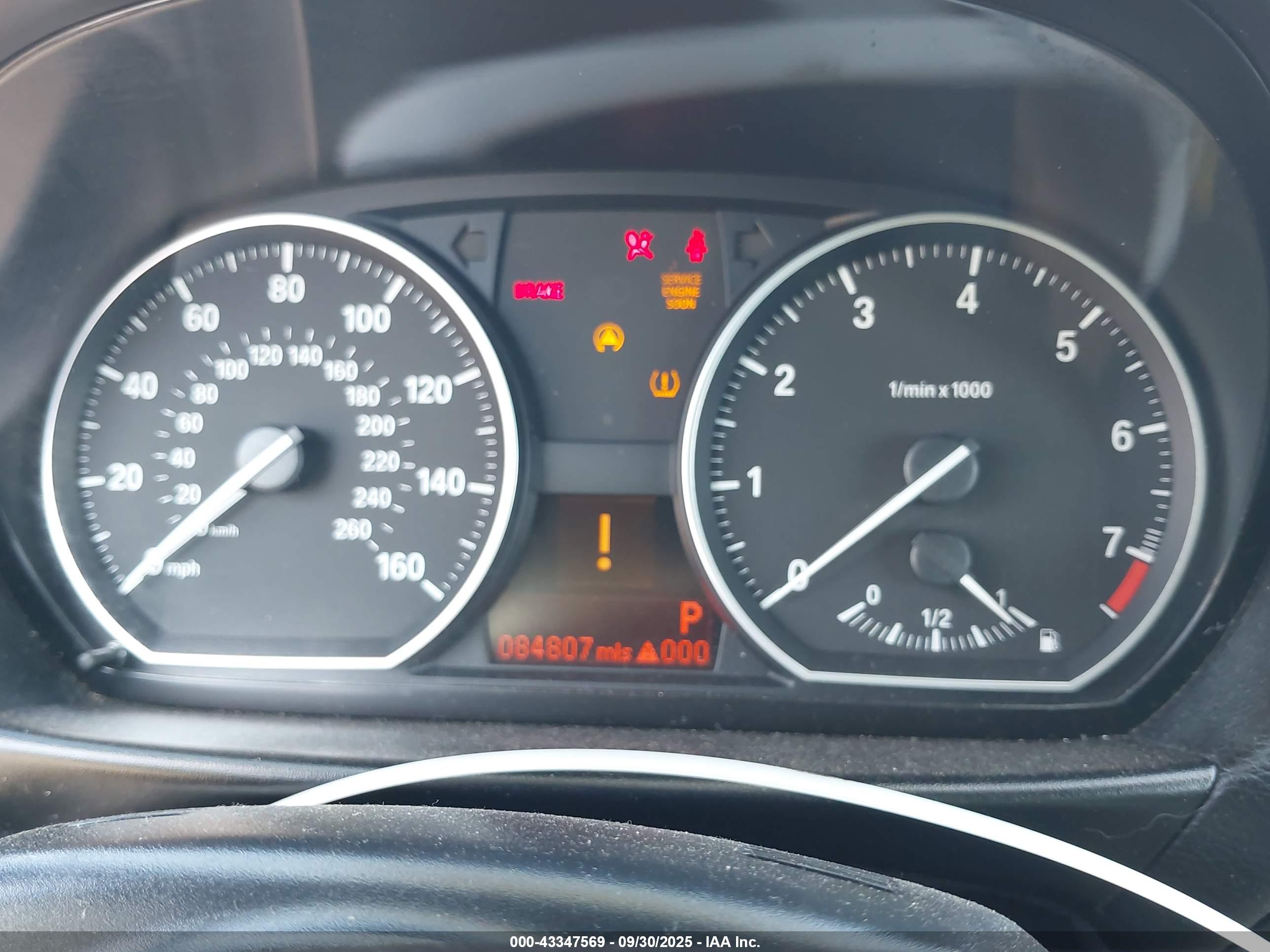 BMW 128I image 7