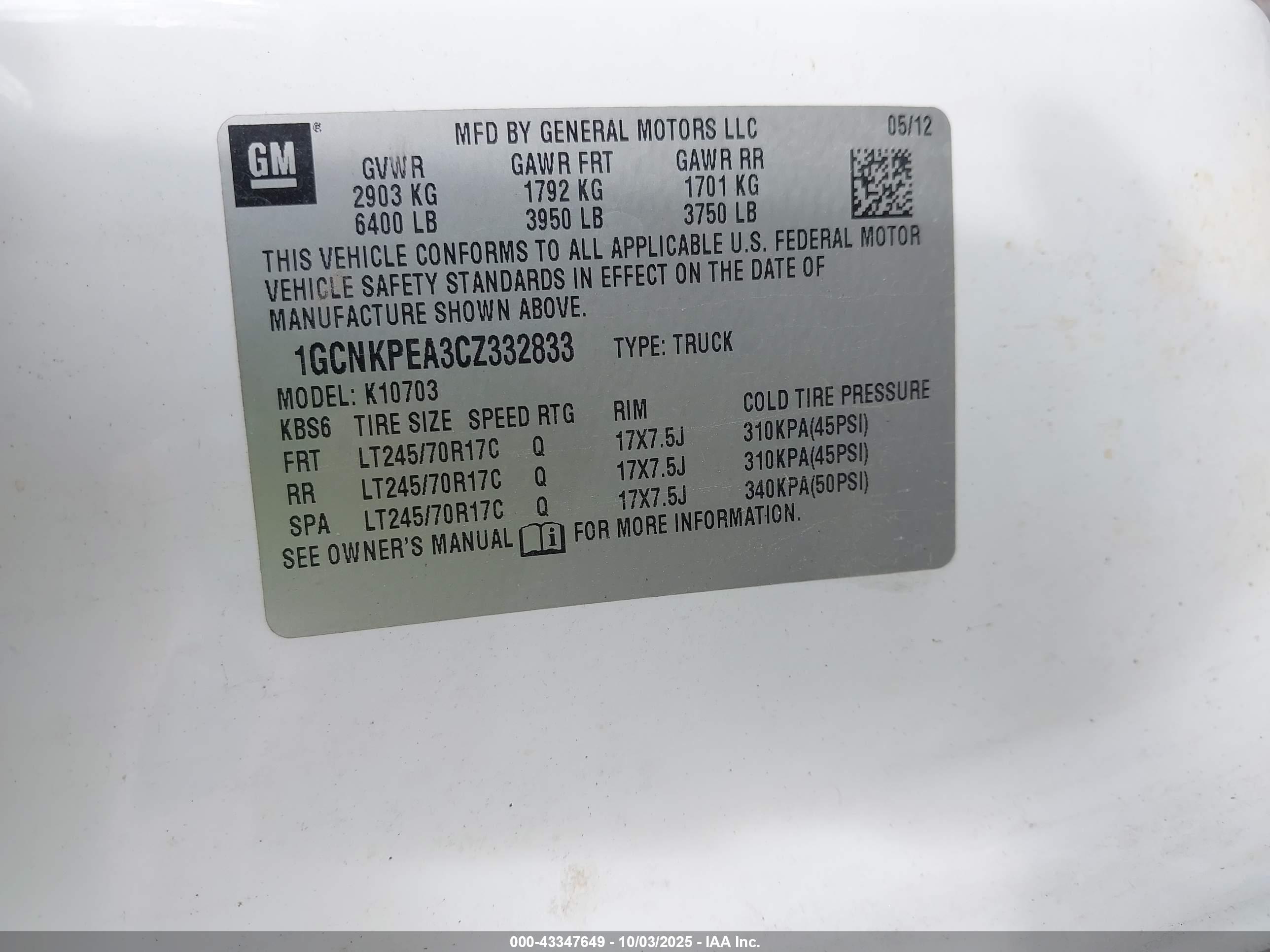 CHEVROLET SILVERADO image 9