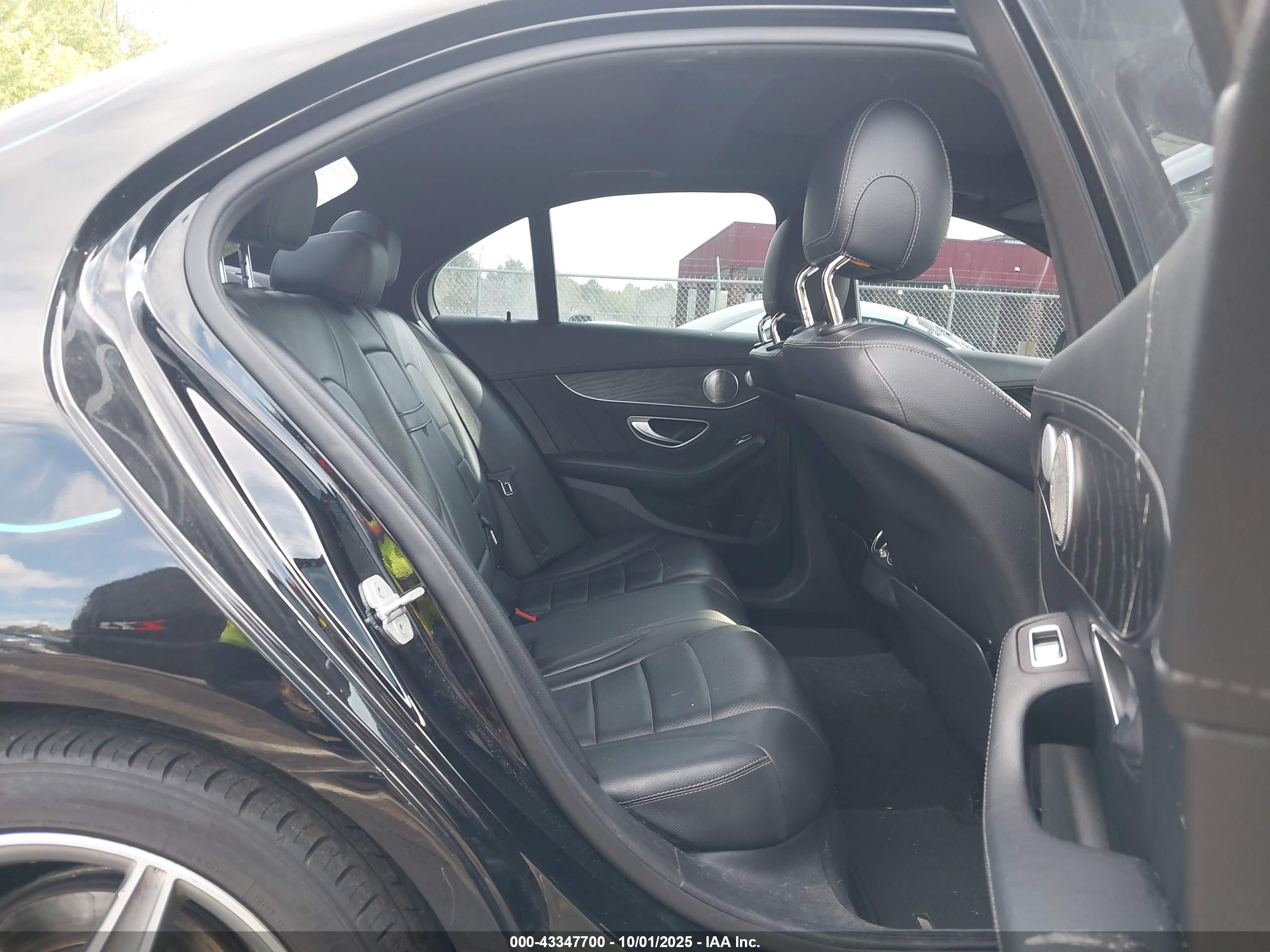 MERCEDES-BENZ C image 8