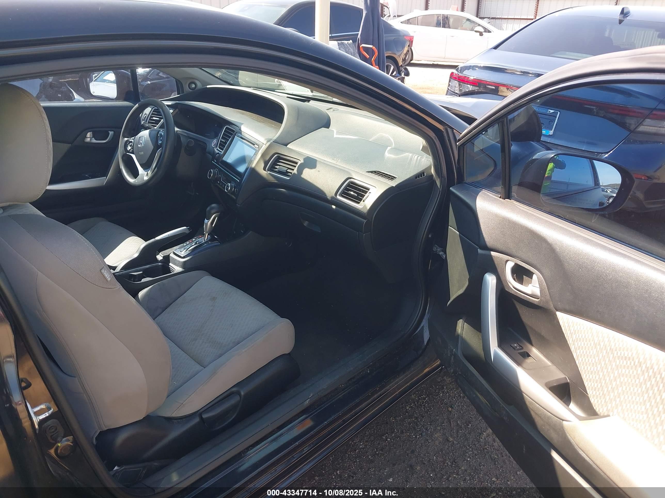 HONDA CIVIC image 5
