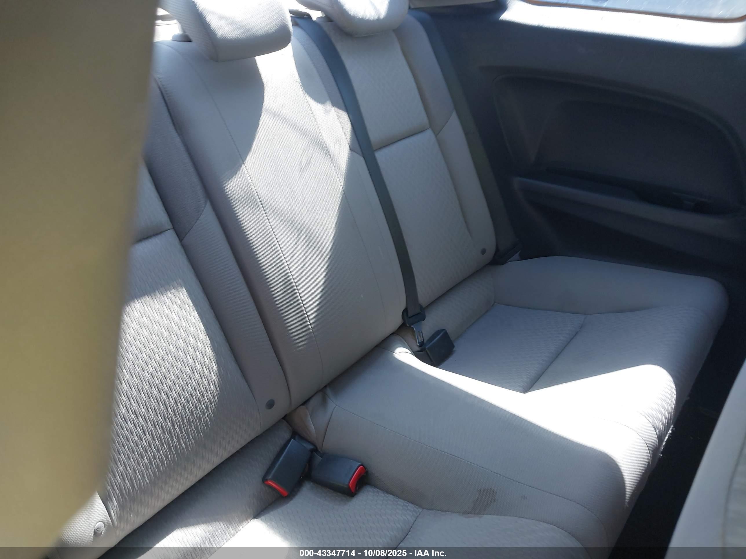 HONDA CIVIC image 8