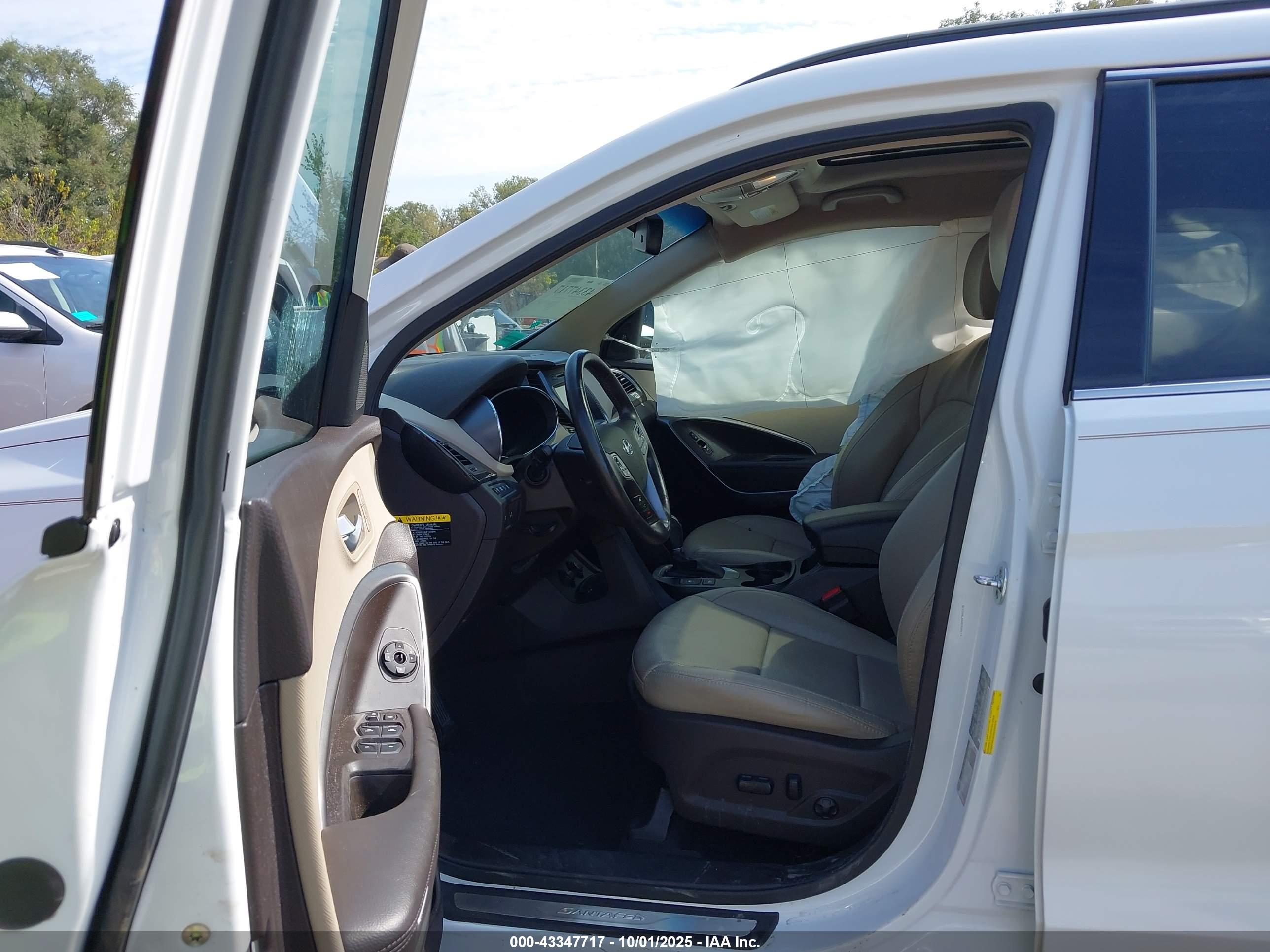 HYUNDAI SANTA image 5