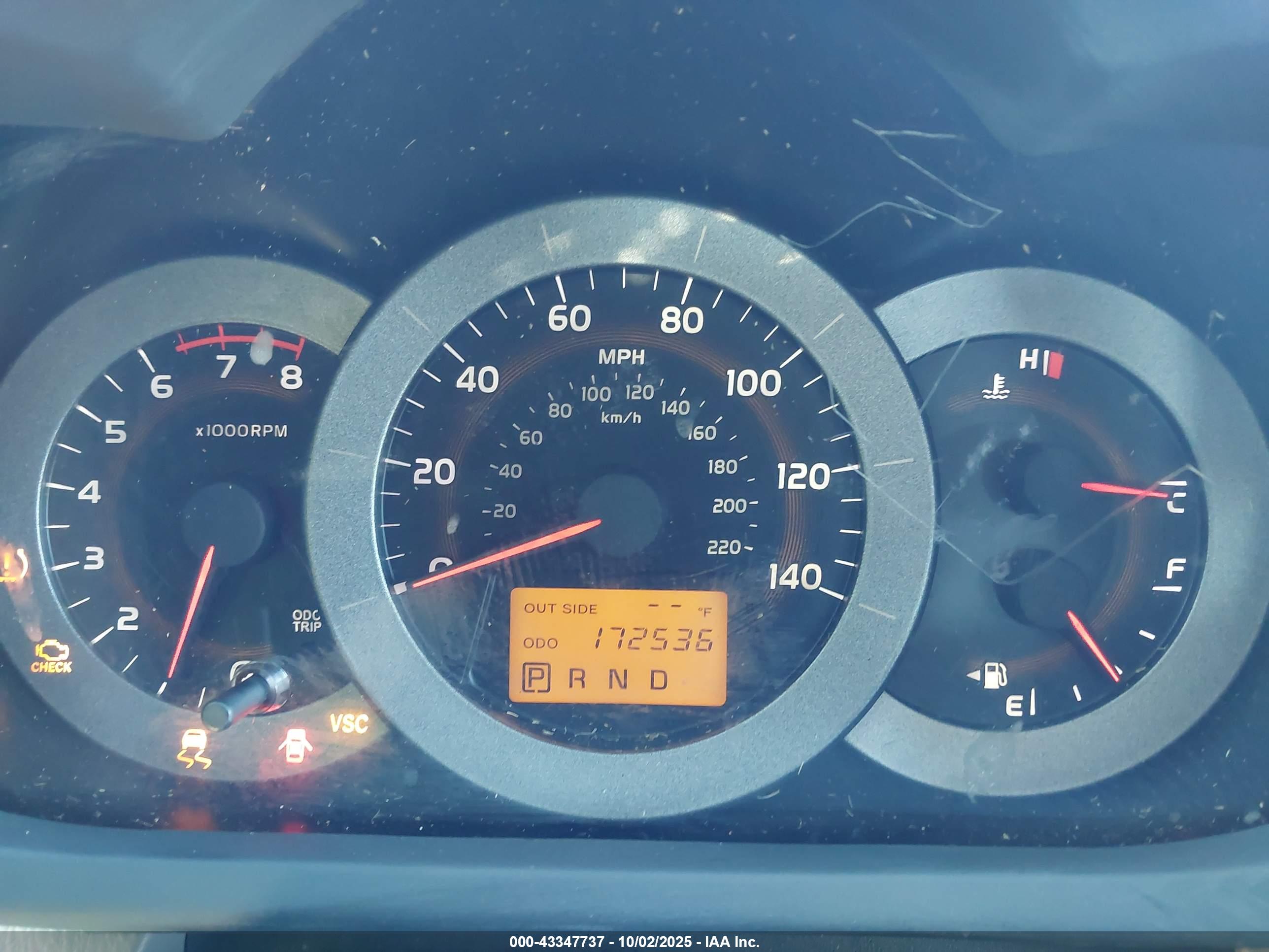 TOYOTA RAV4 image 7
