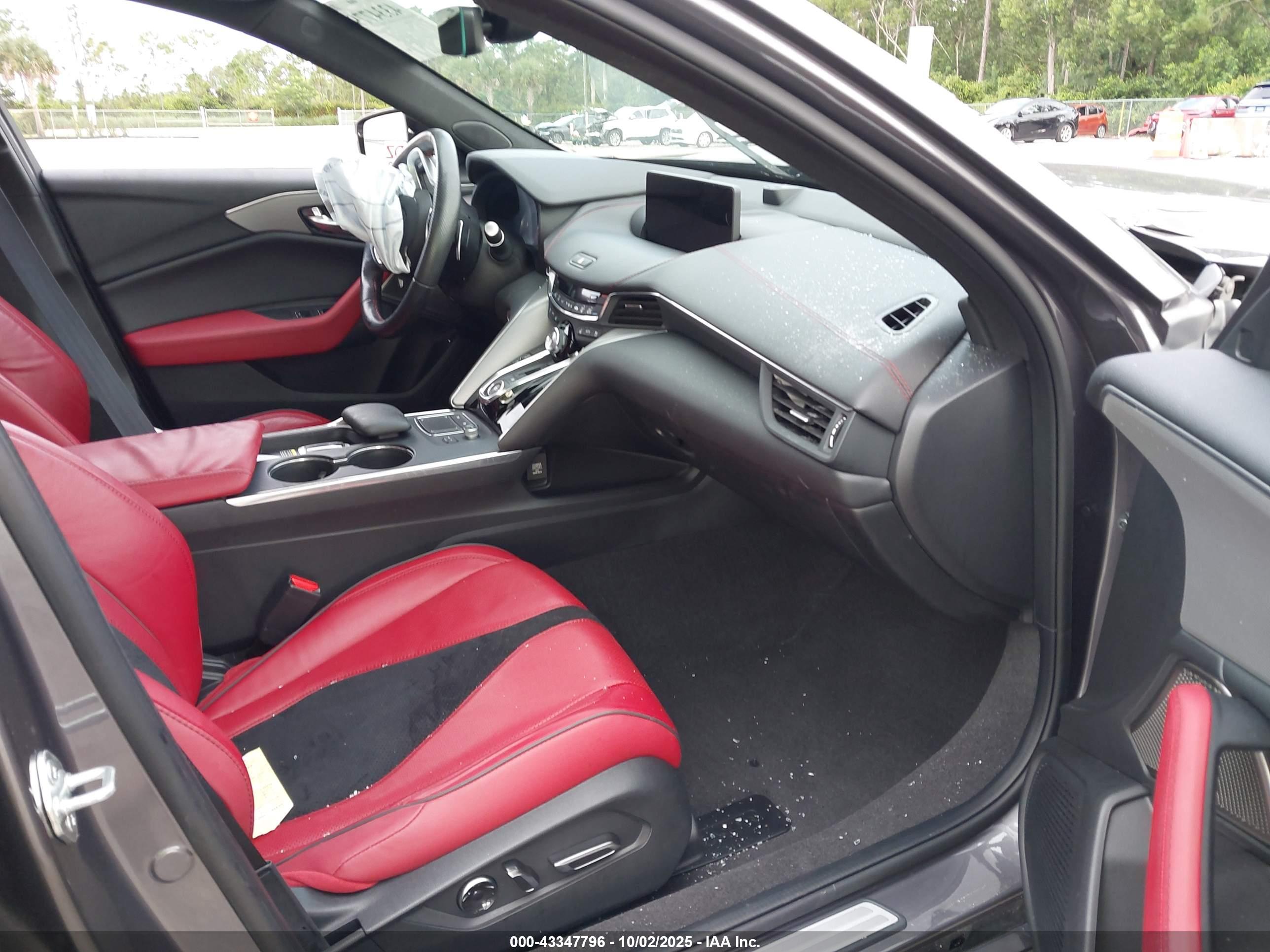 ACURA TLX image 5
