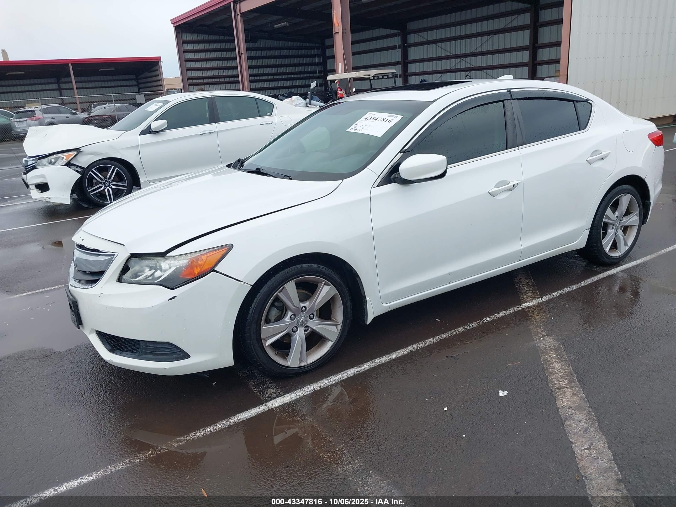 ACURA ILX image 2