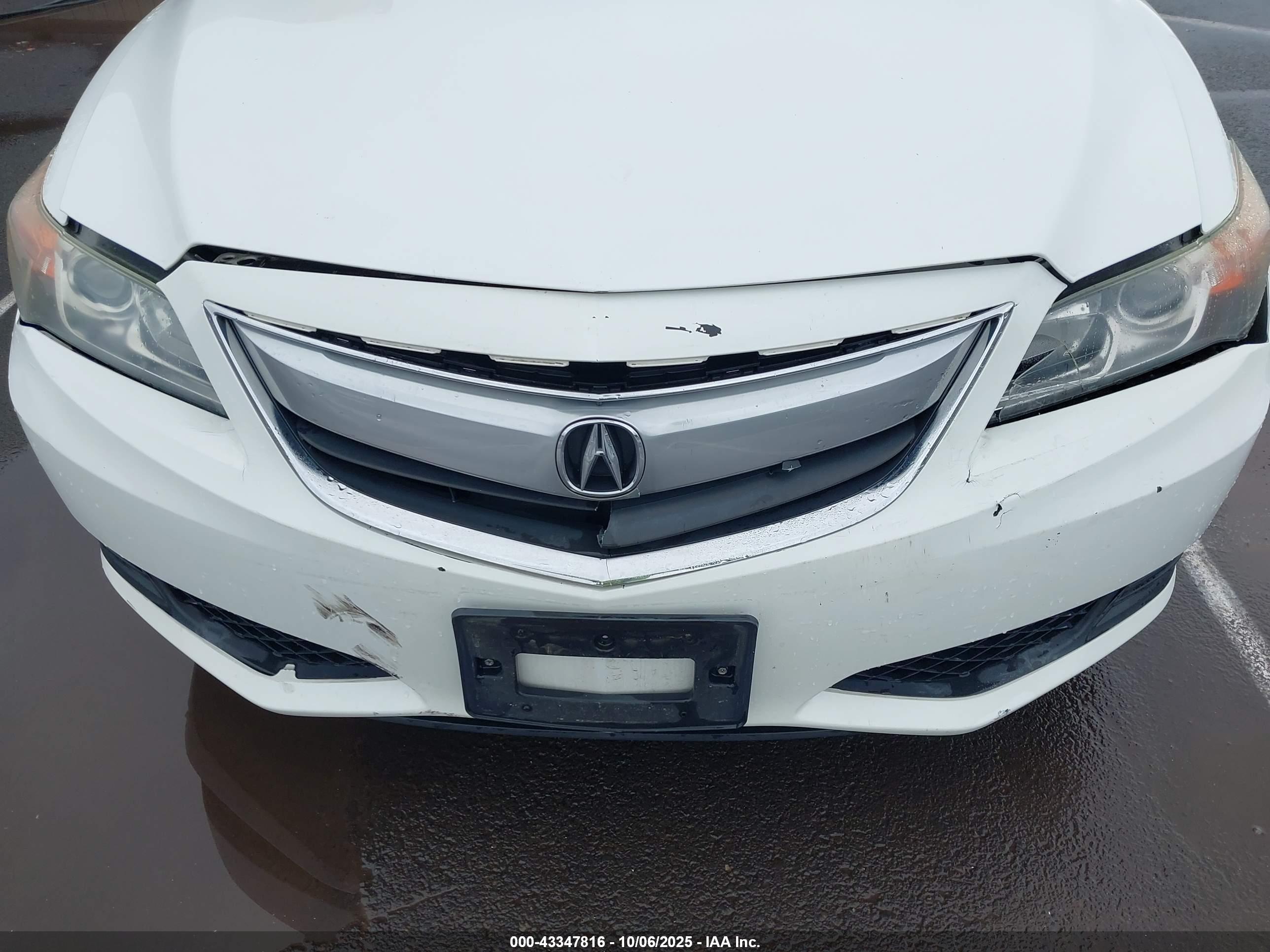 ACURA ILX image 6