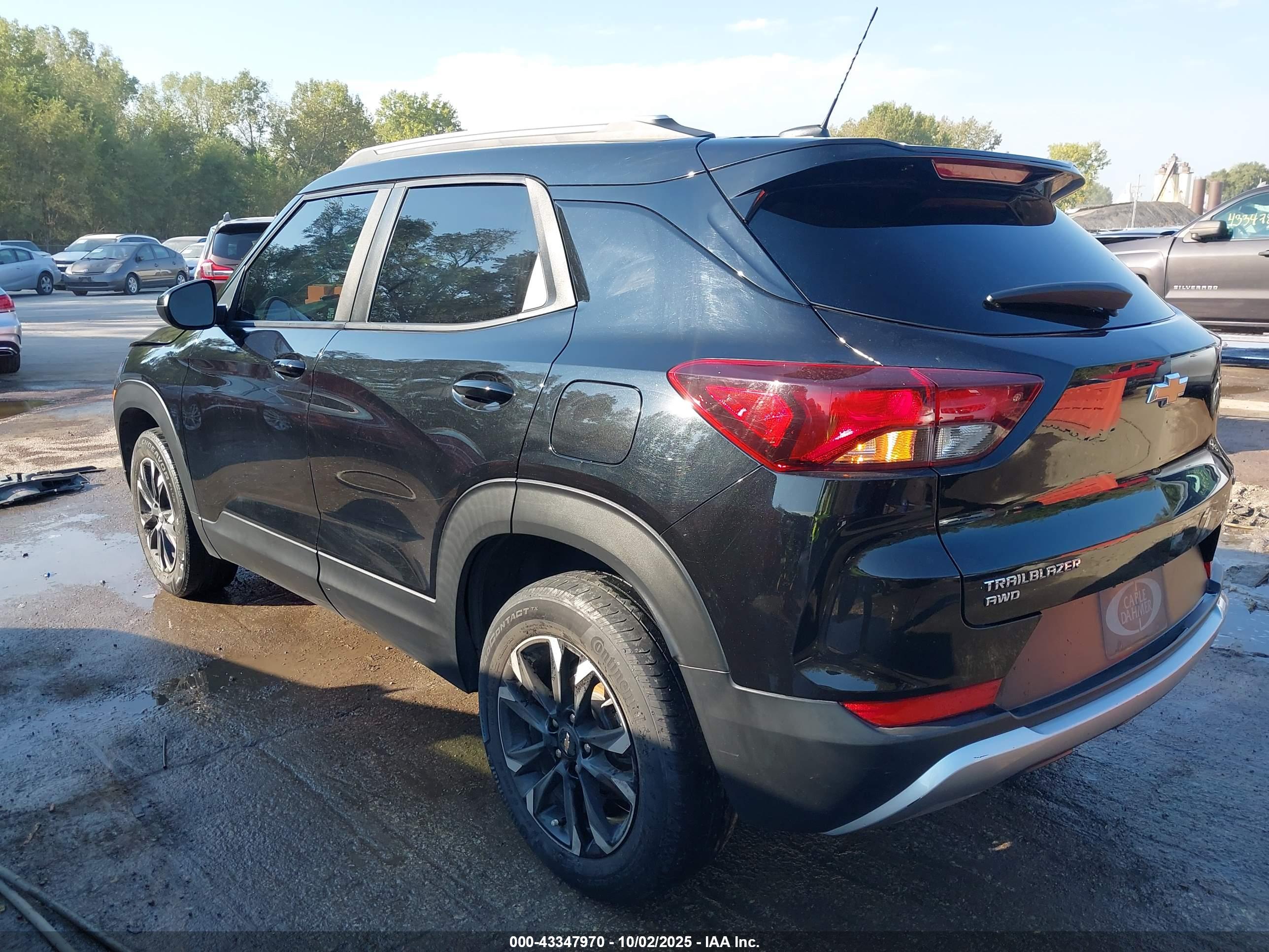 CHEVROLET TRAILBLAZER image 3