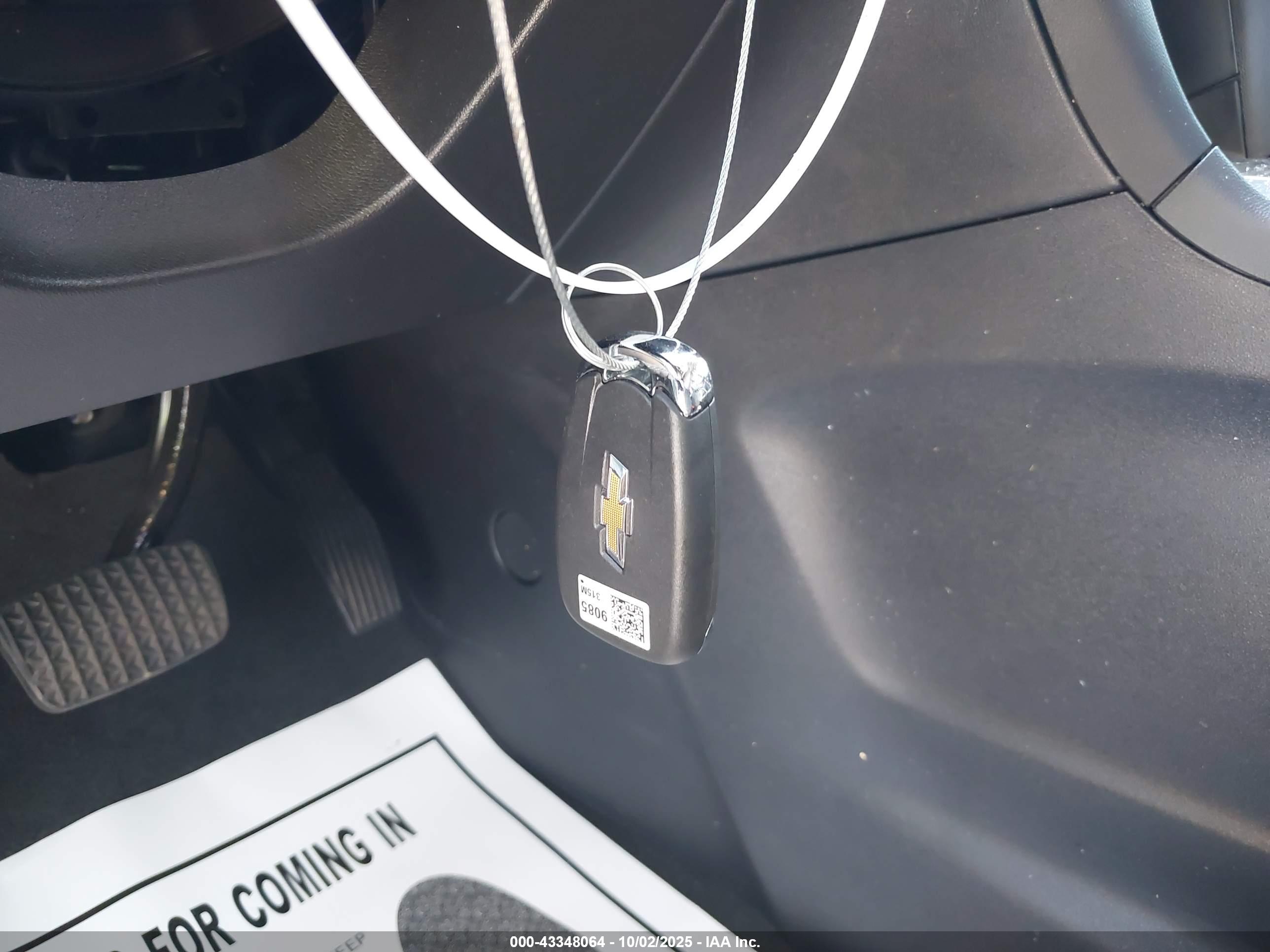 CHEVROLET EQUINOX image 11