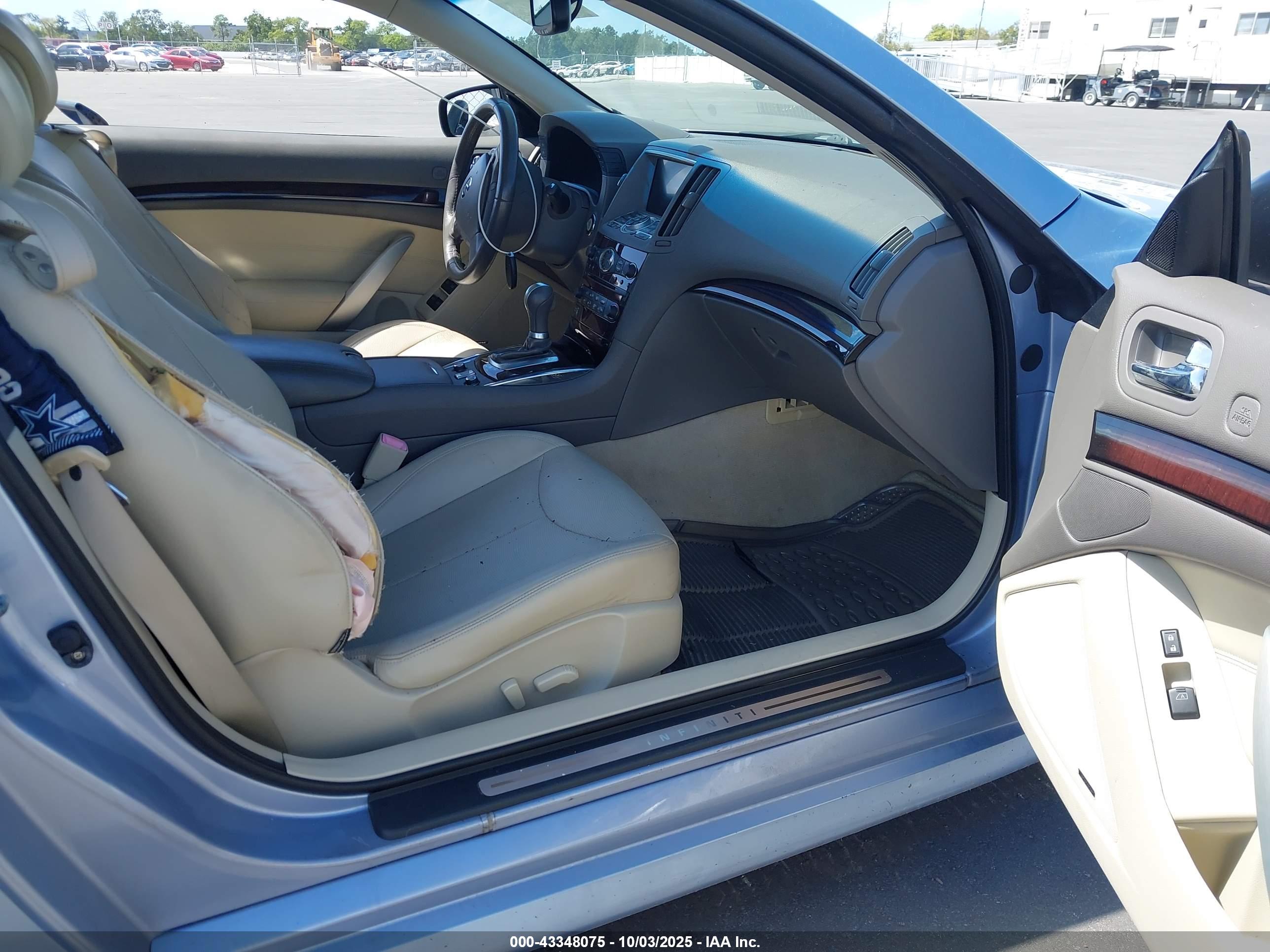 INFINITI G37 image 5