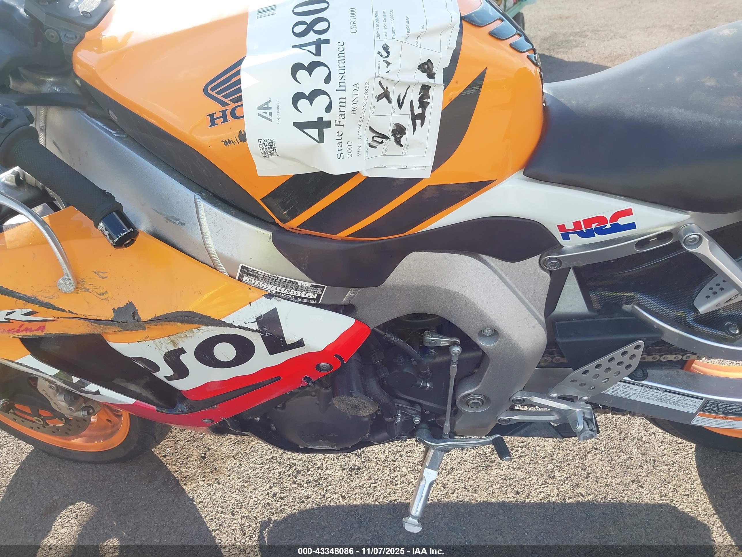 HONDA CBR1000 image 9