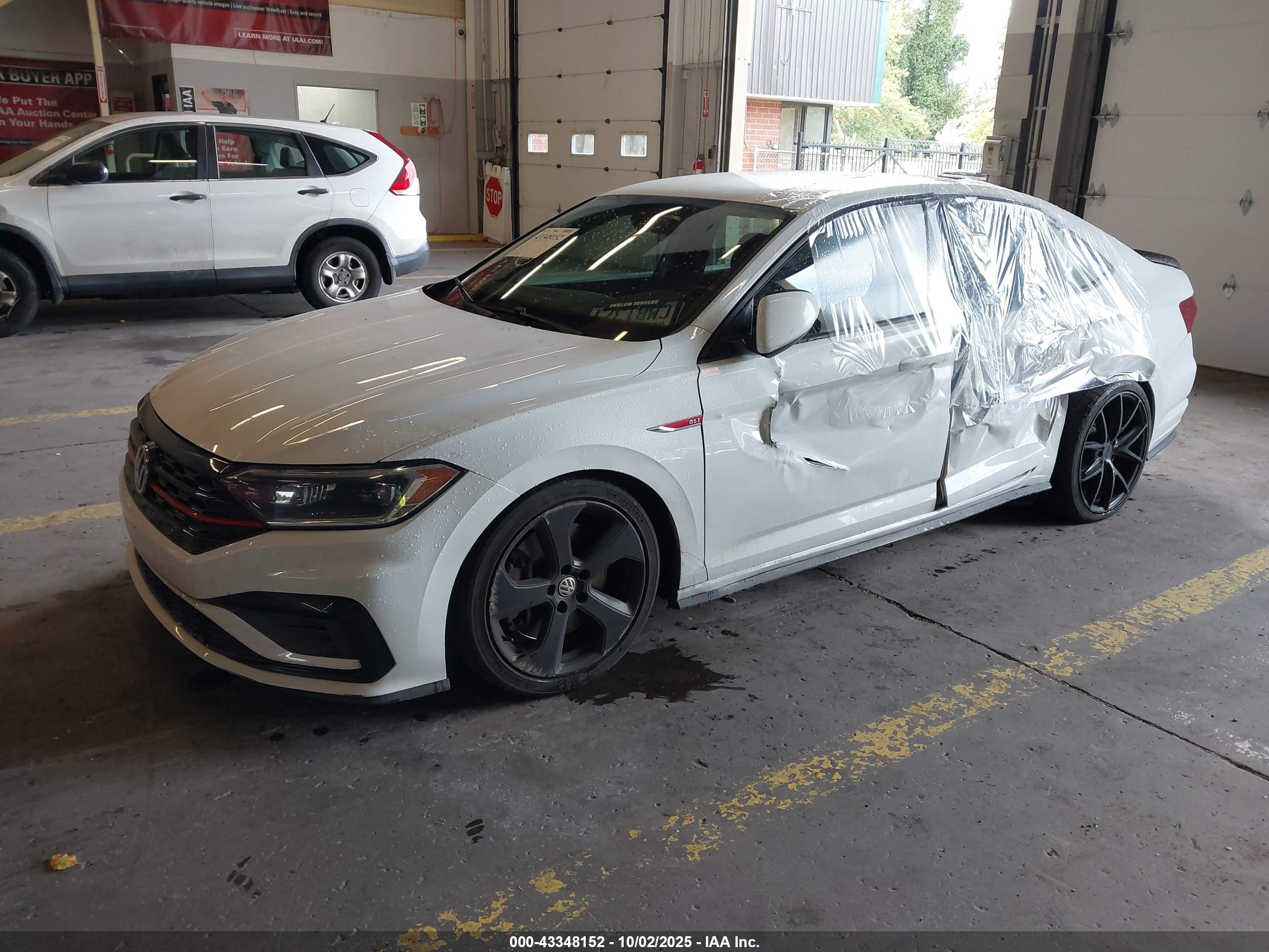 VOLKSWAGEN JETTA image 2