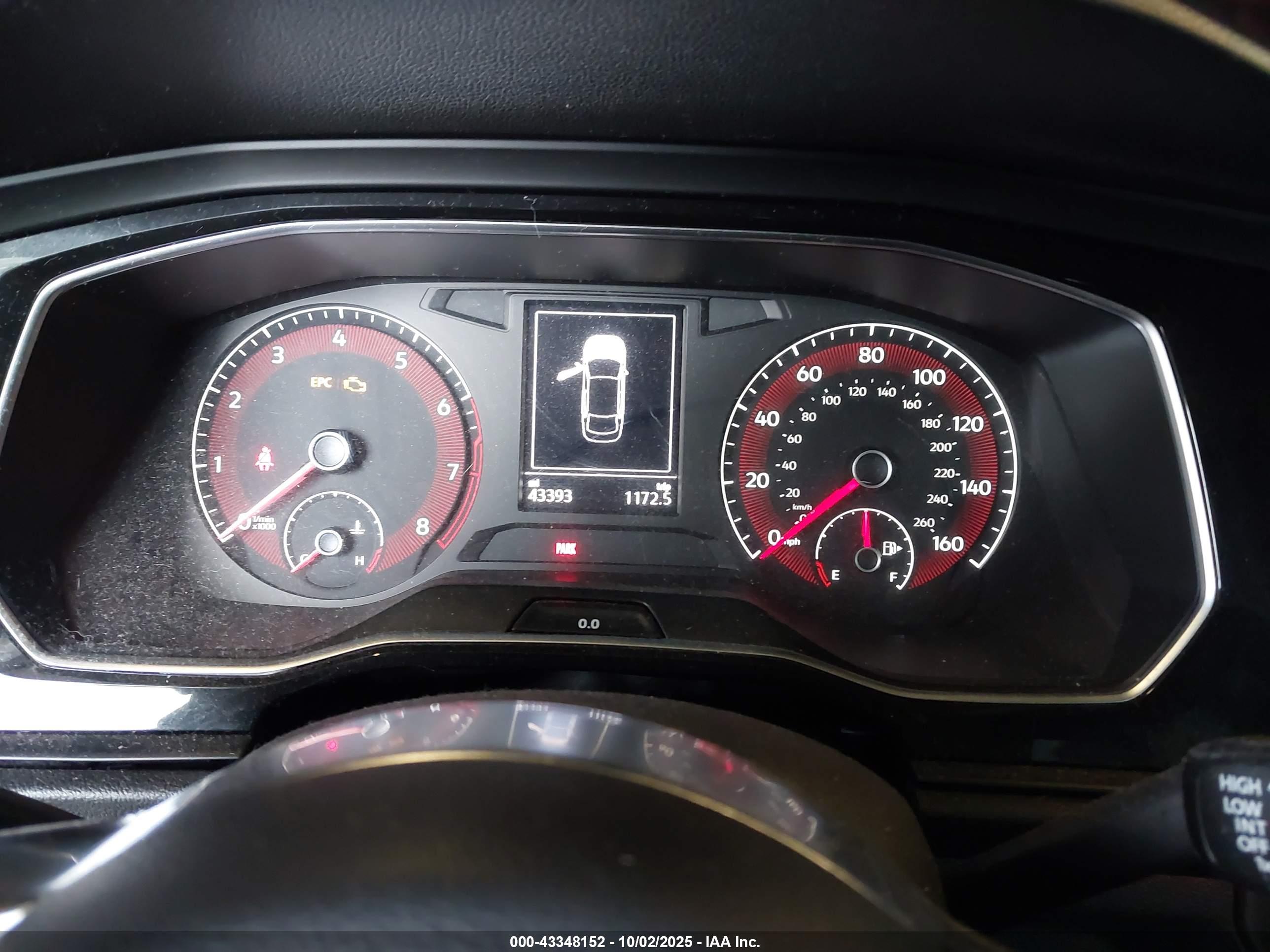 VOLKSWAGEN JETTA image 7
