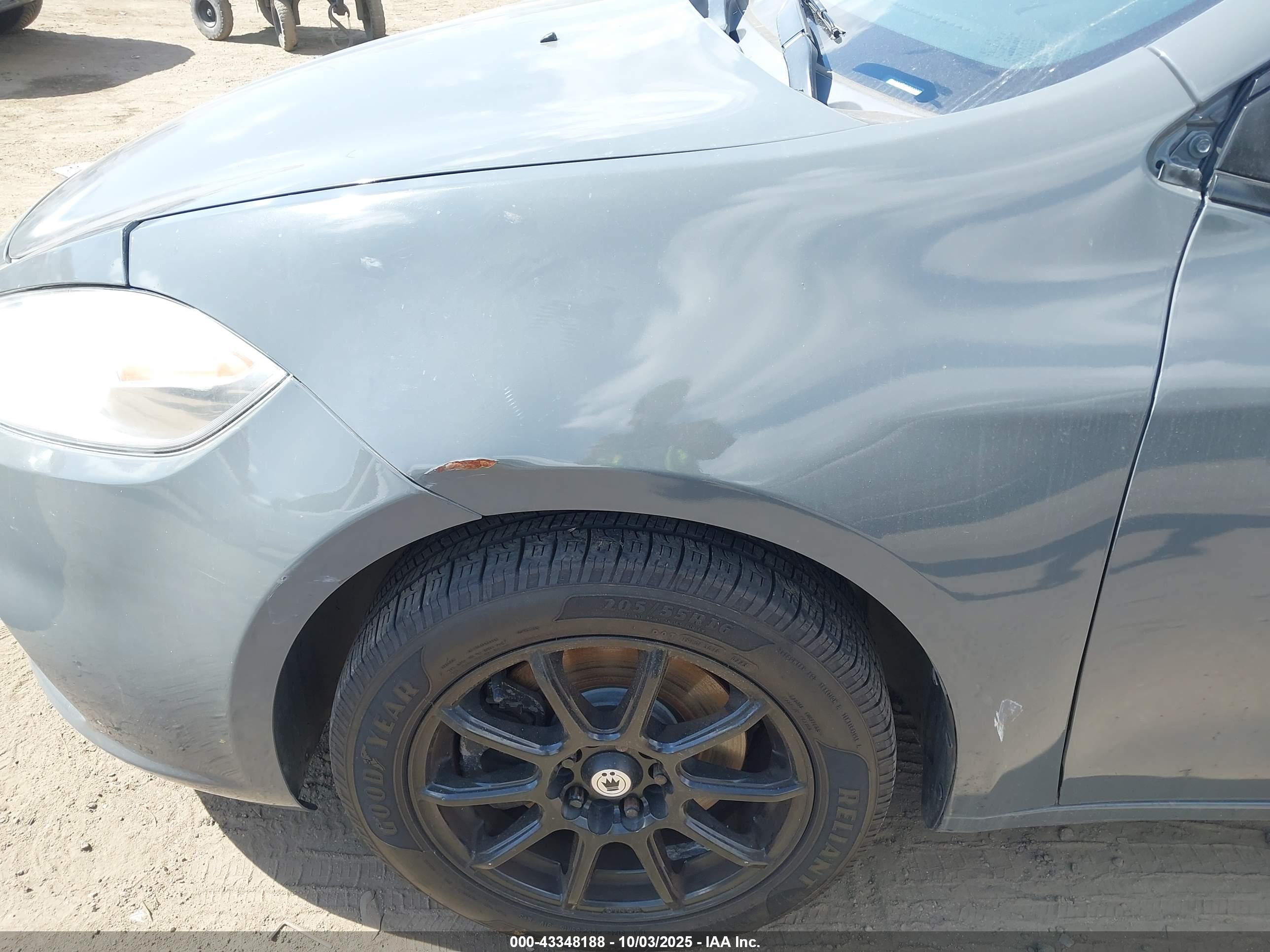 DODGE DART image 6