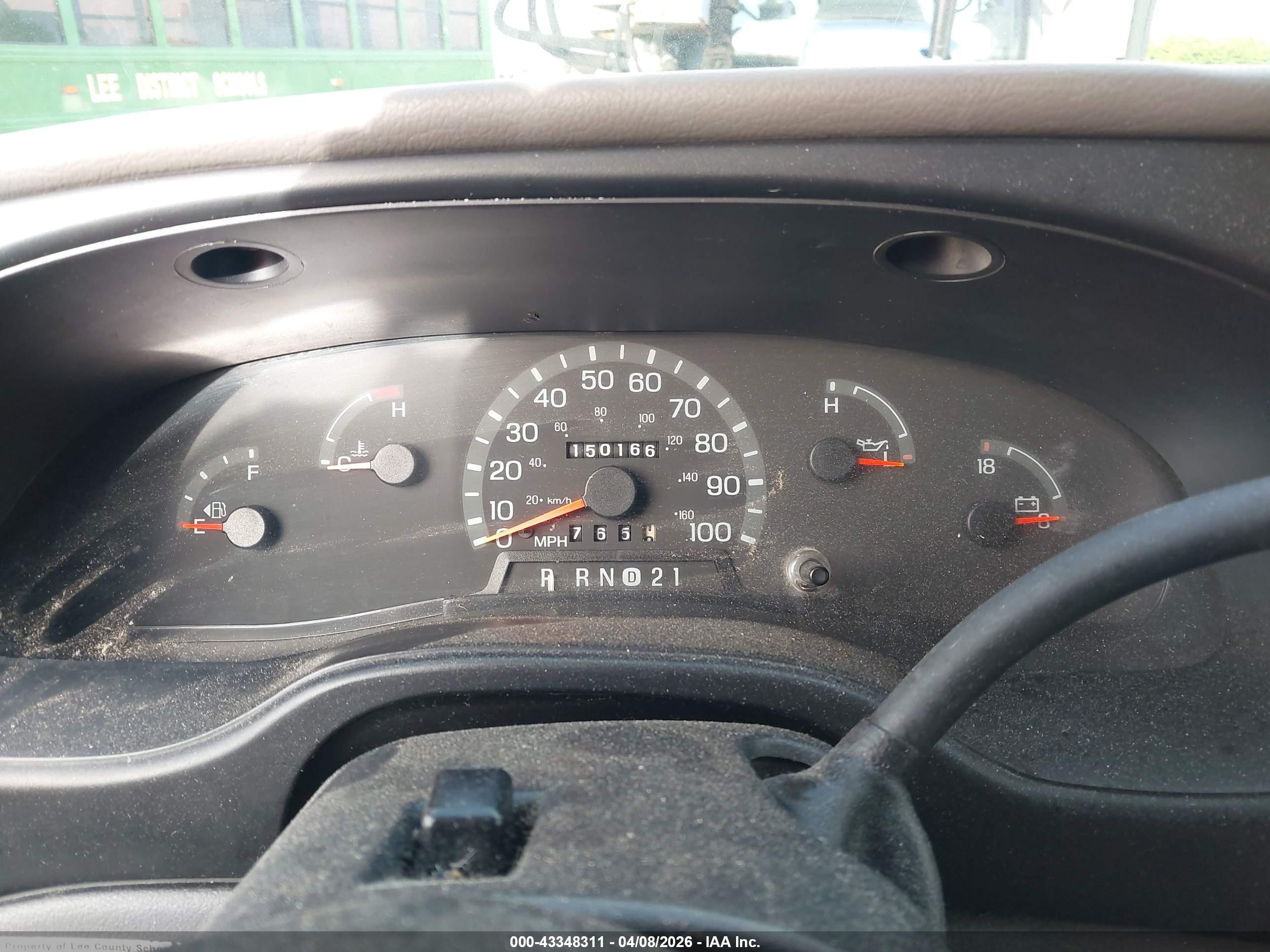 FORD E-250 image 7