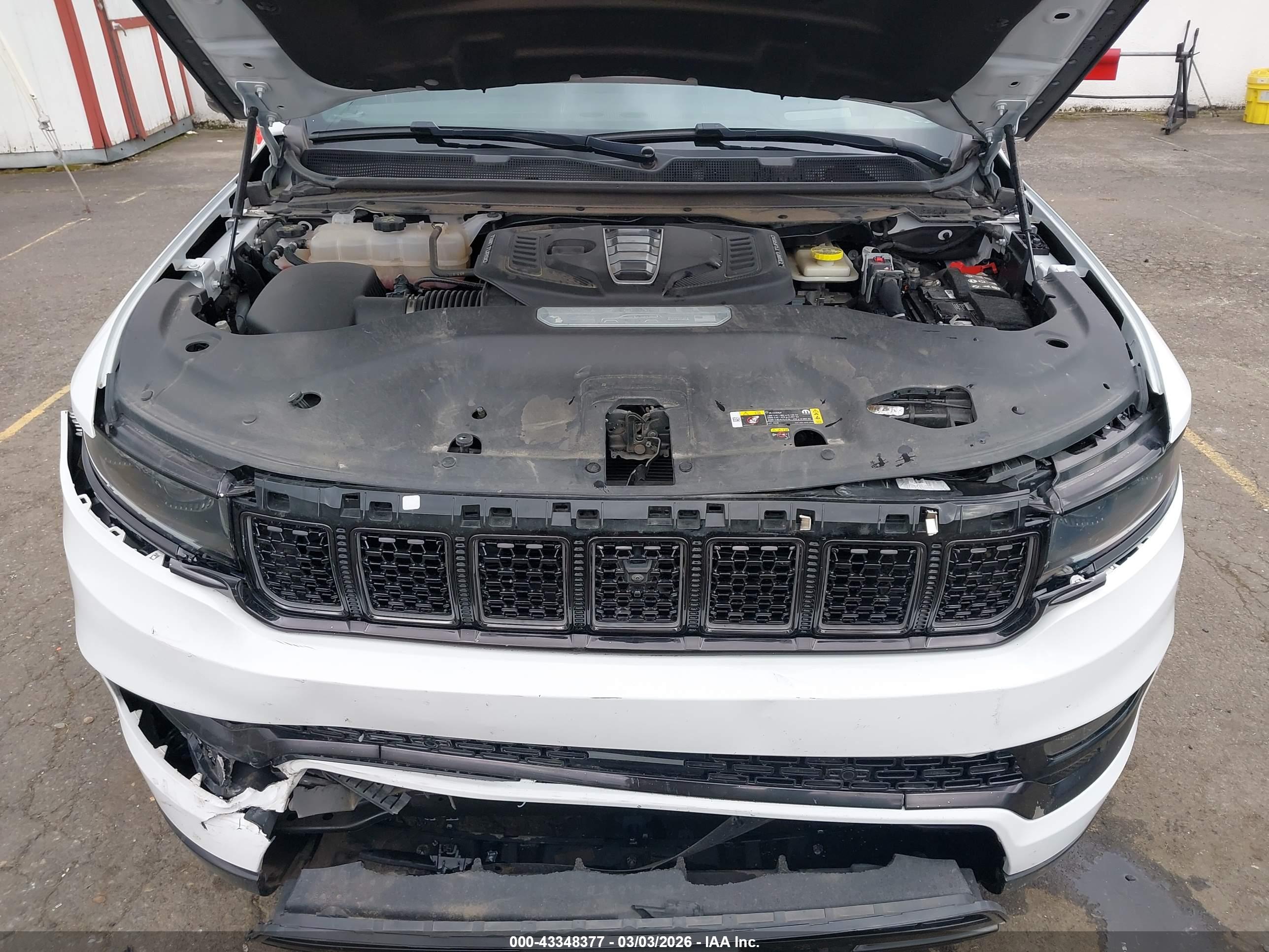 JEEP GRAND image 10