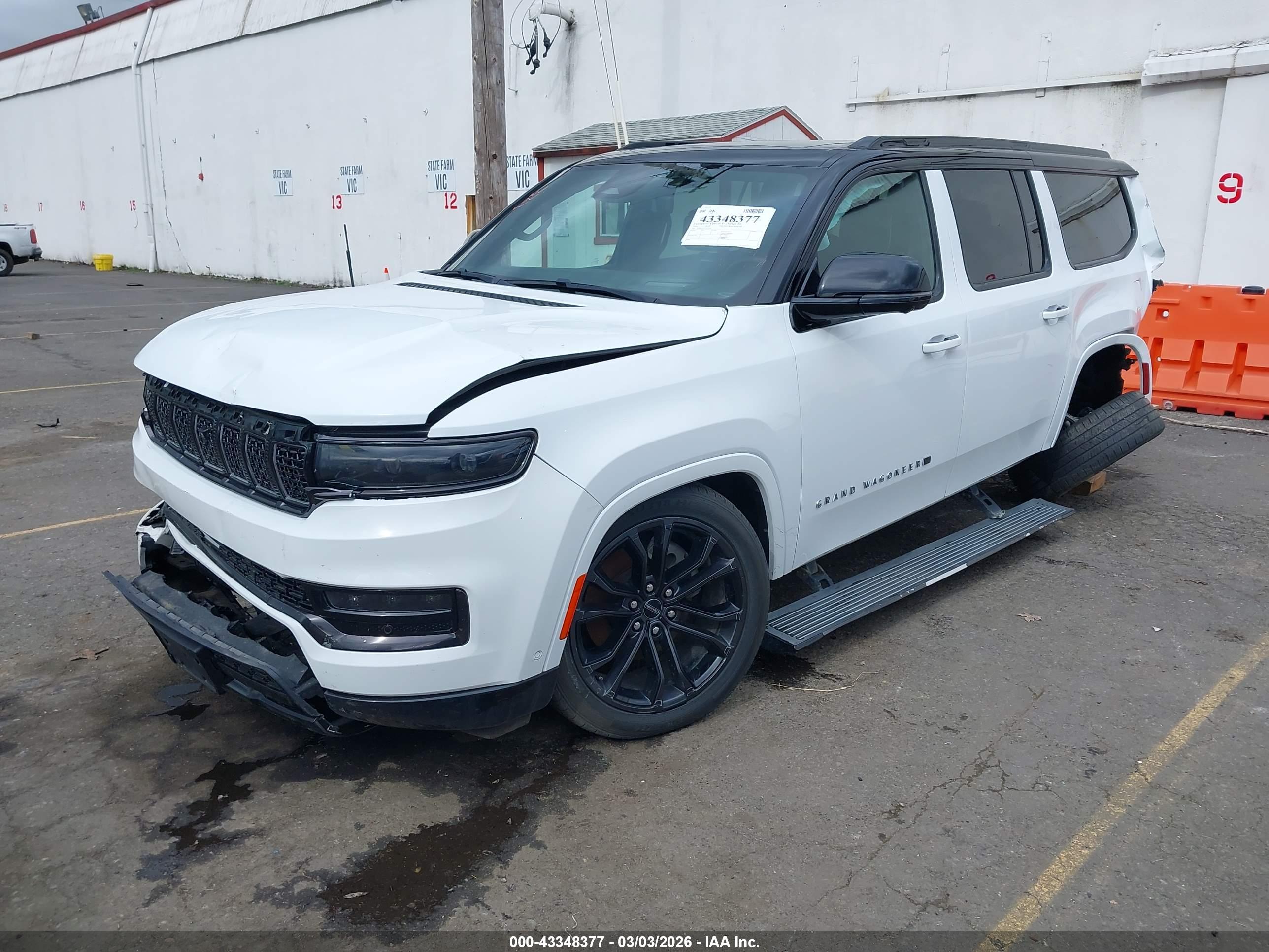 JEEP GRAND image 2