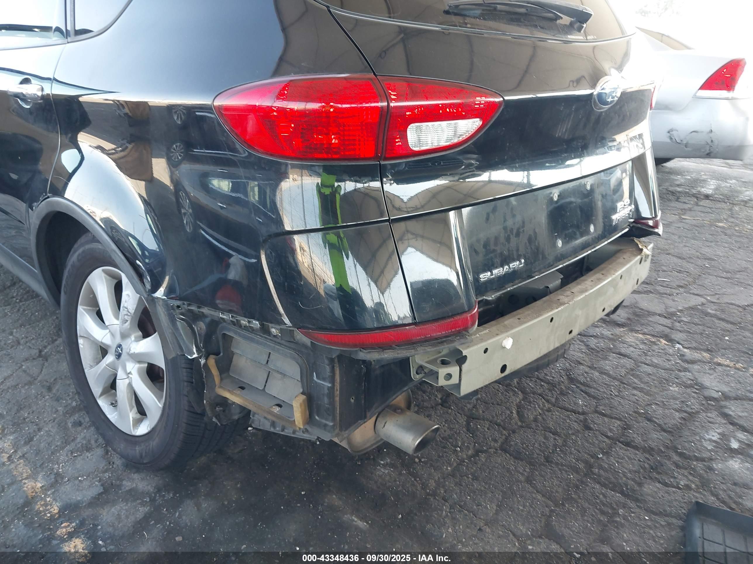 SUBARU B9 image 6