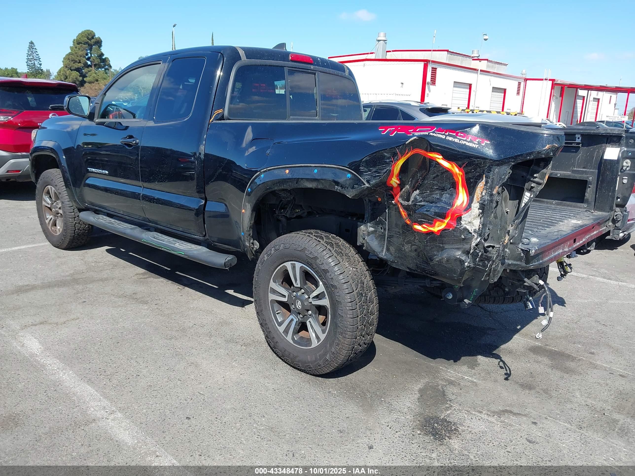 TOYOTA TACOMA image 3