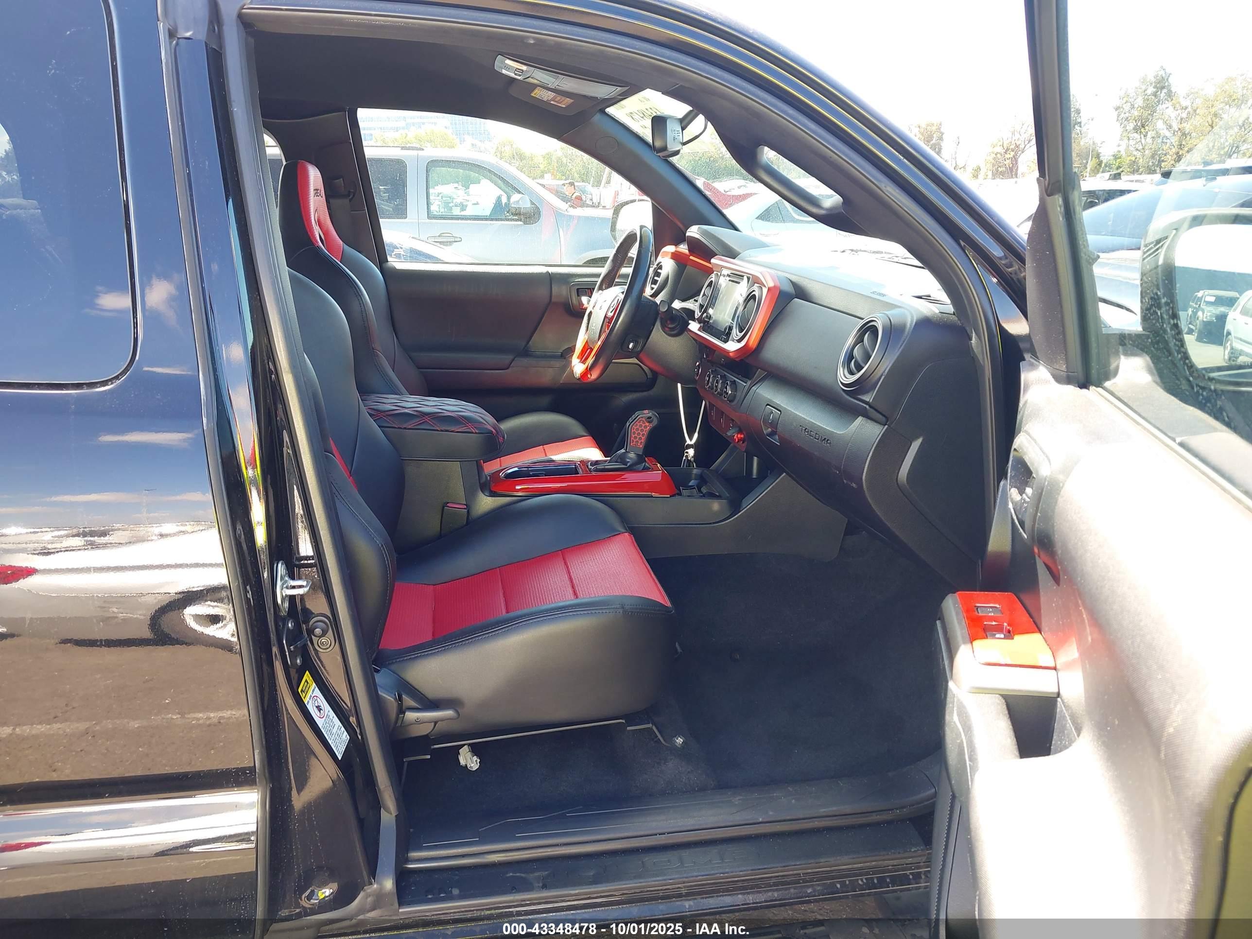 TOYOTA TACOMA image 5