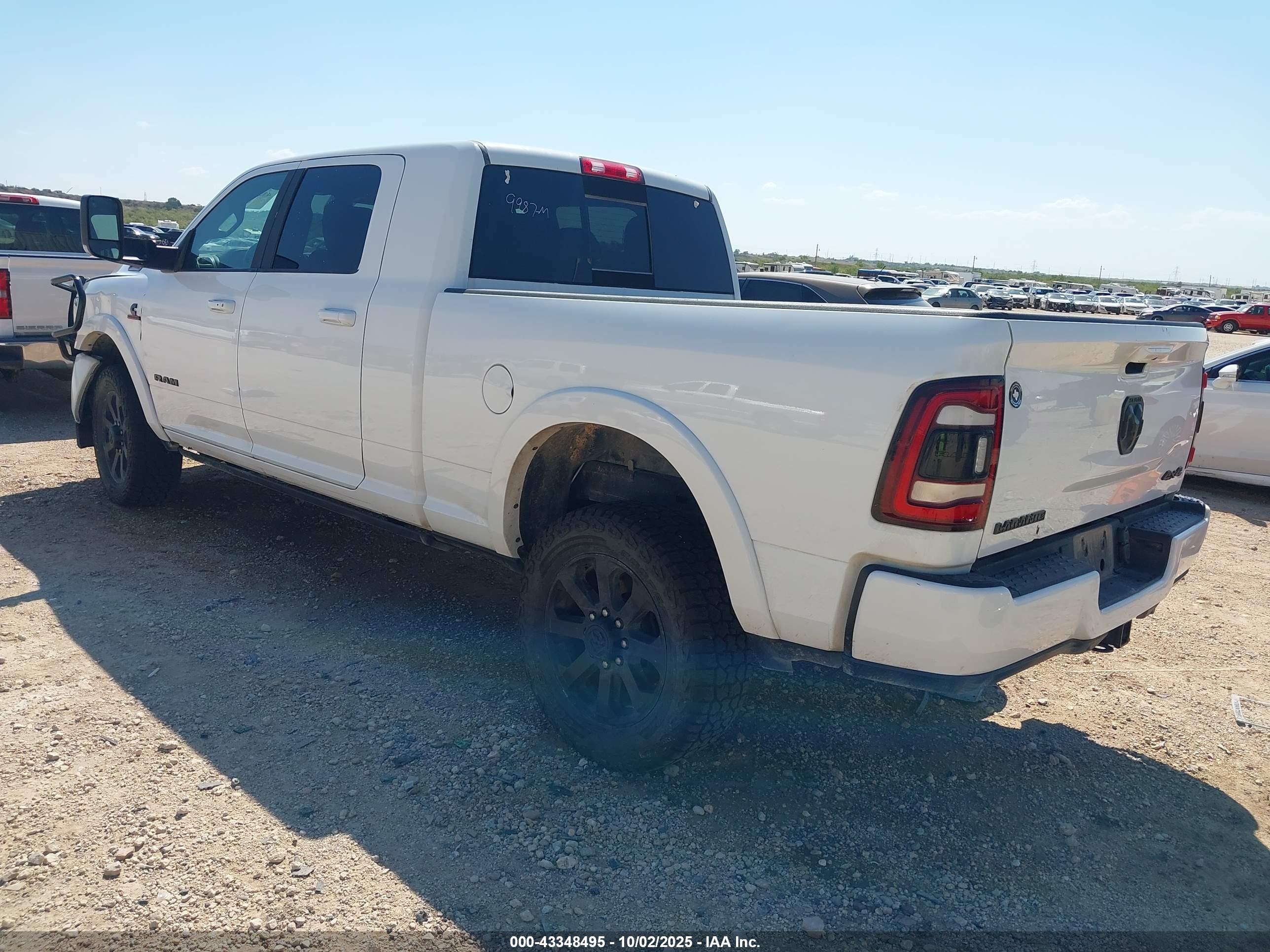 RAM 2500 image 3