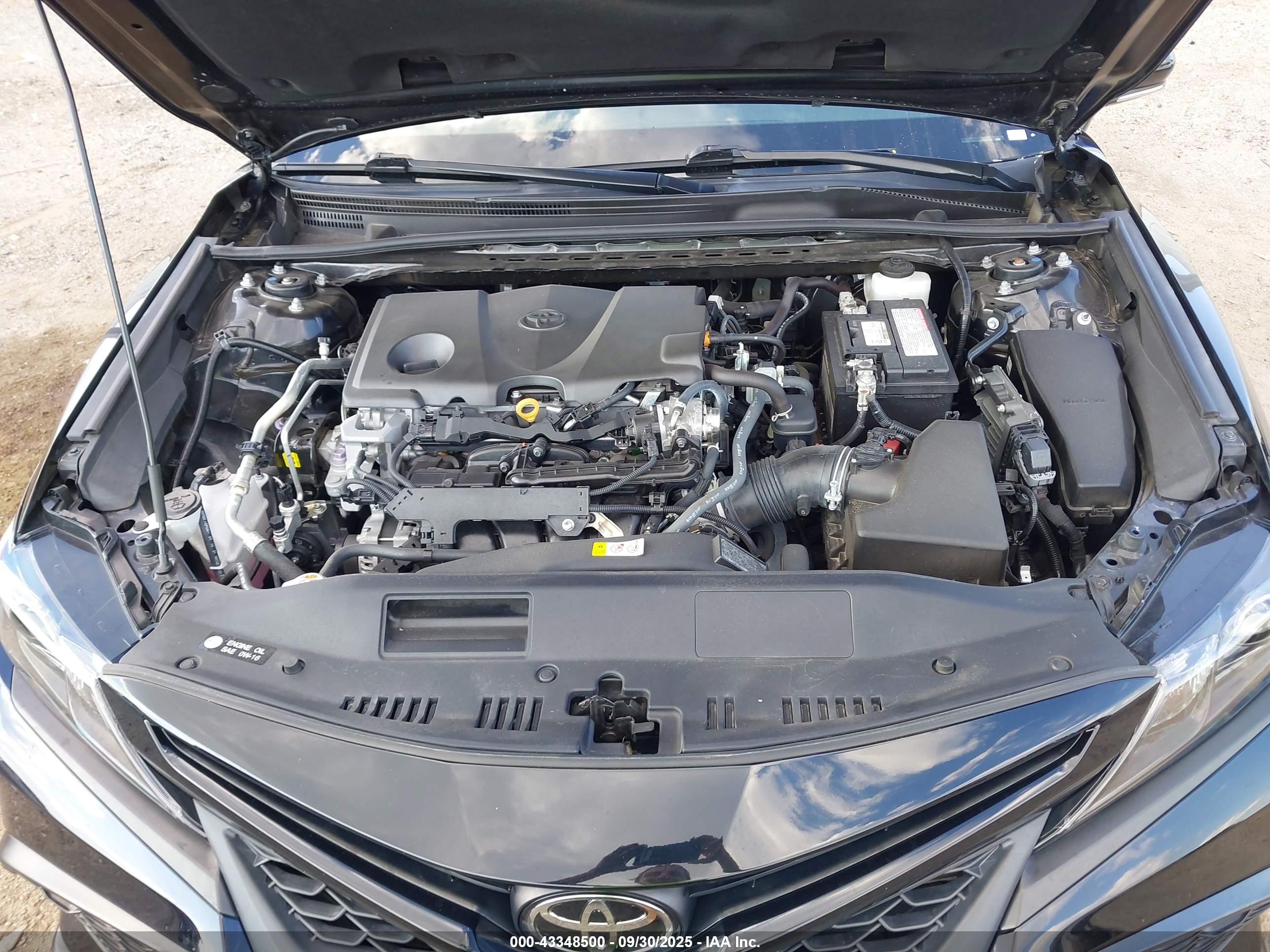 TOYOTA CAMRY image 10