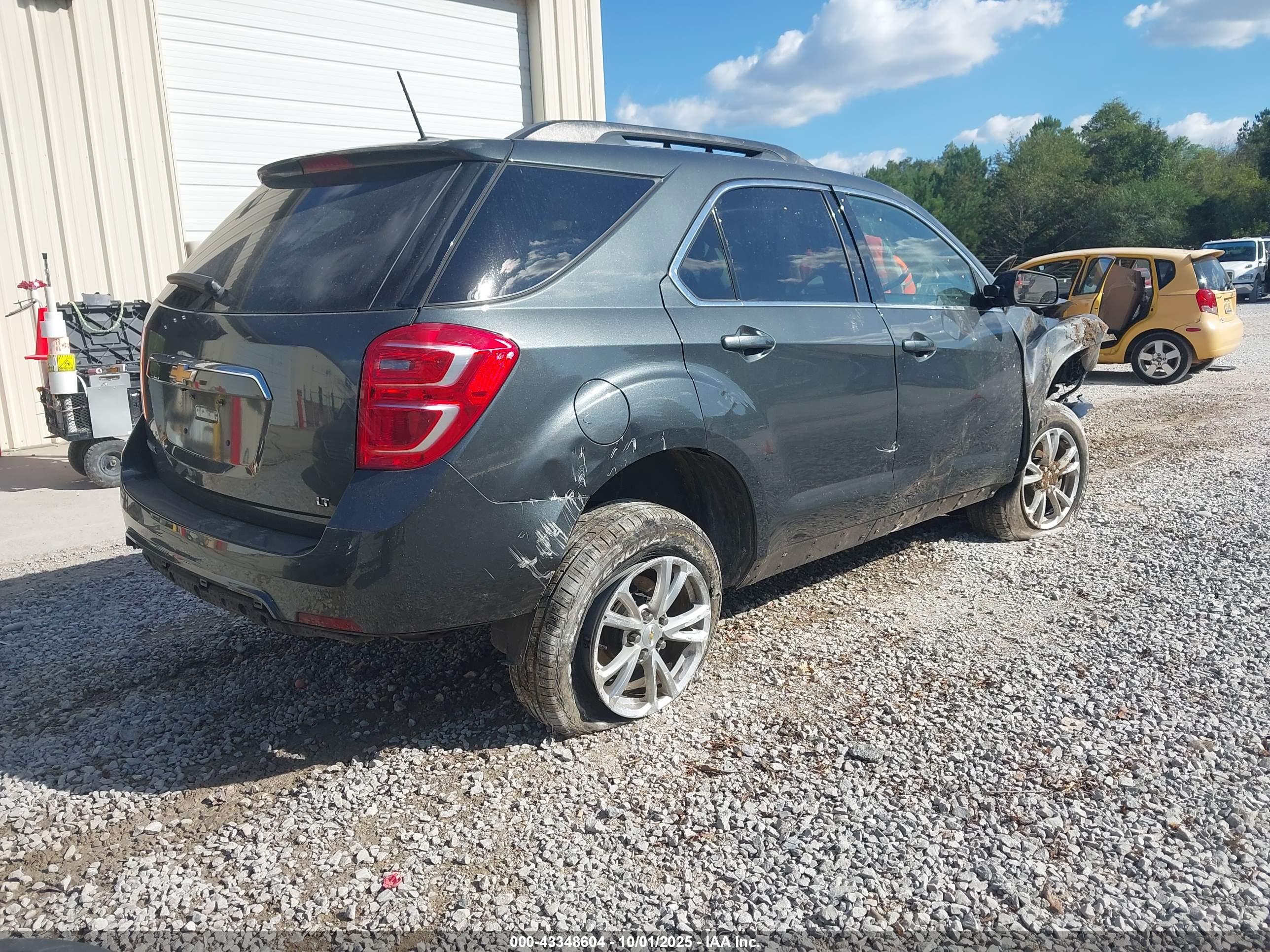 CHEVROLET EQUINOX image 4