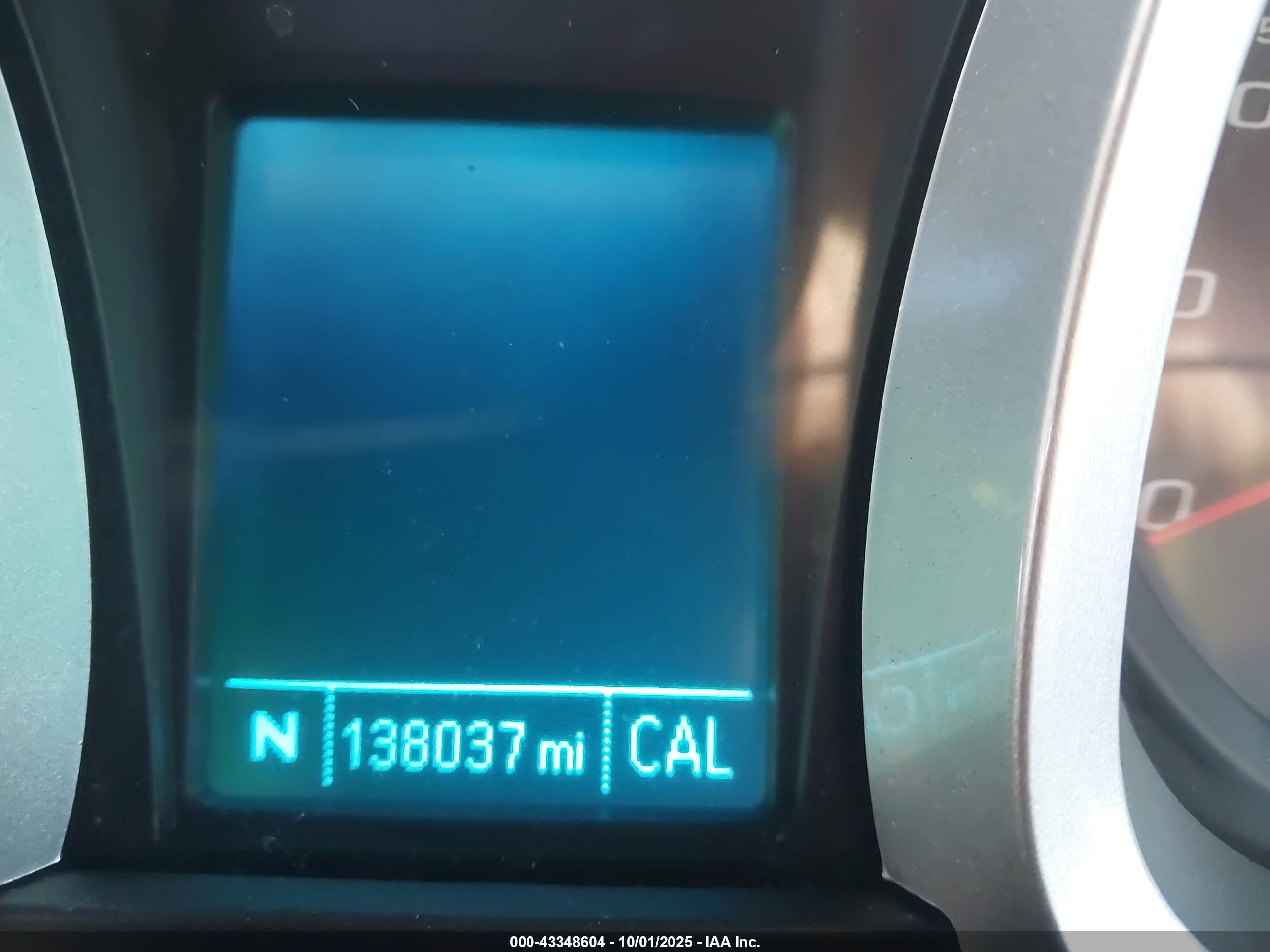 CHEVROLET EQUINOX image 7