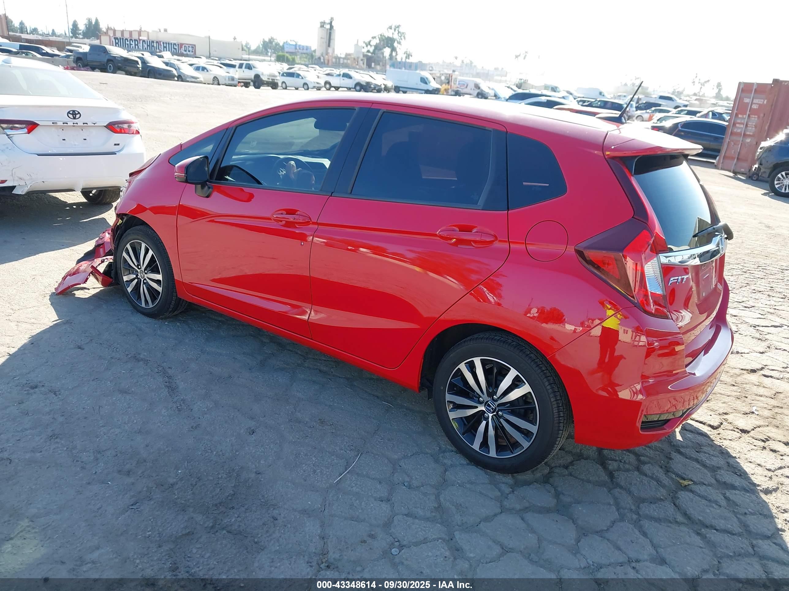 HONDA FIT image 3