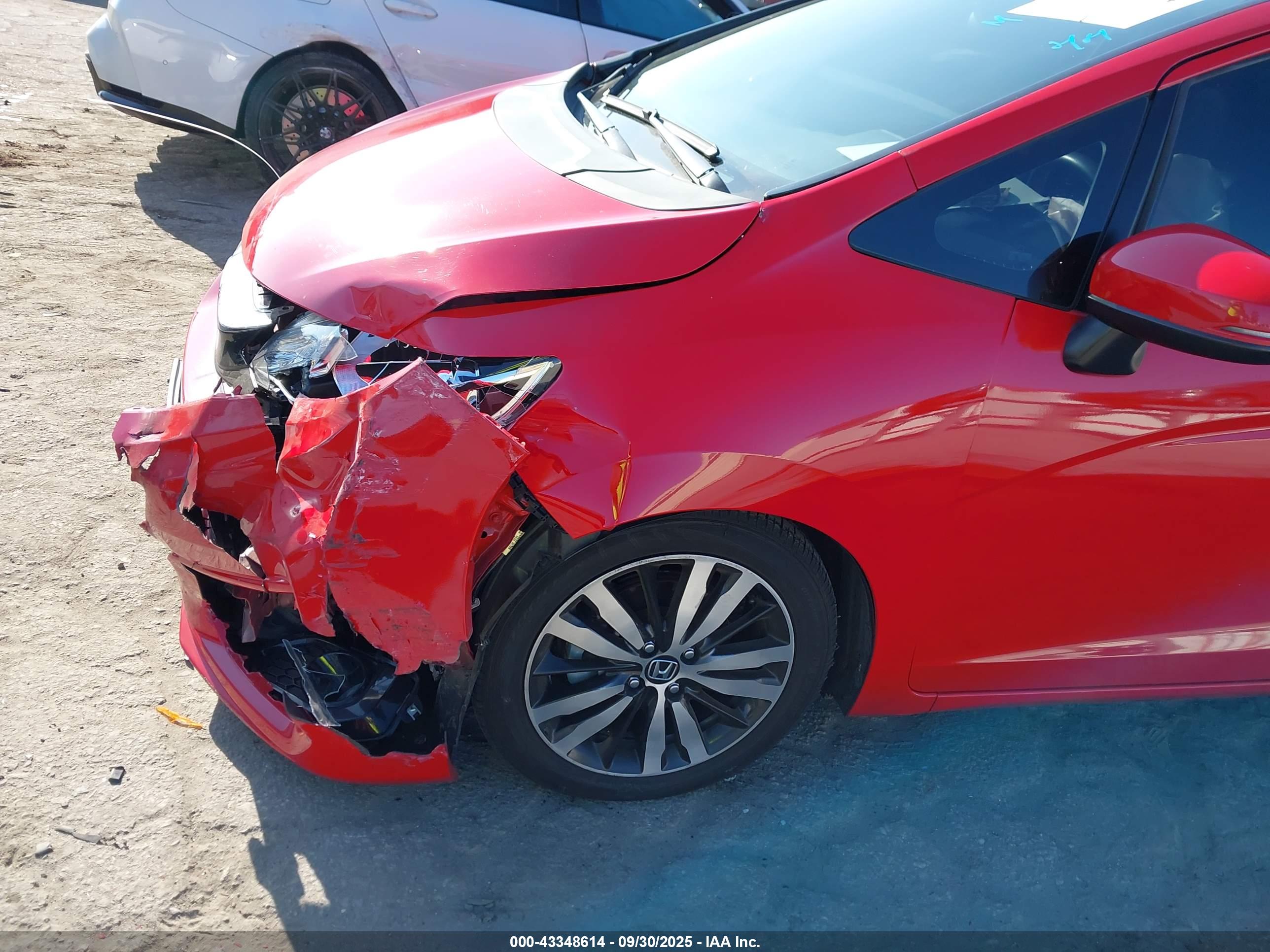 HONDA FIT image 6
